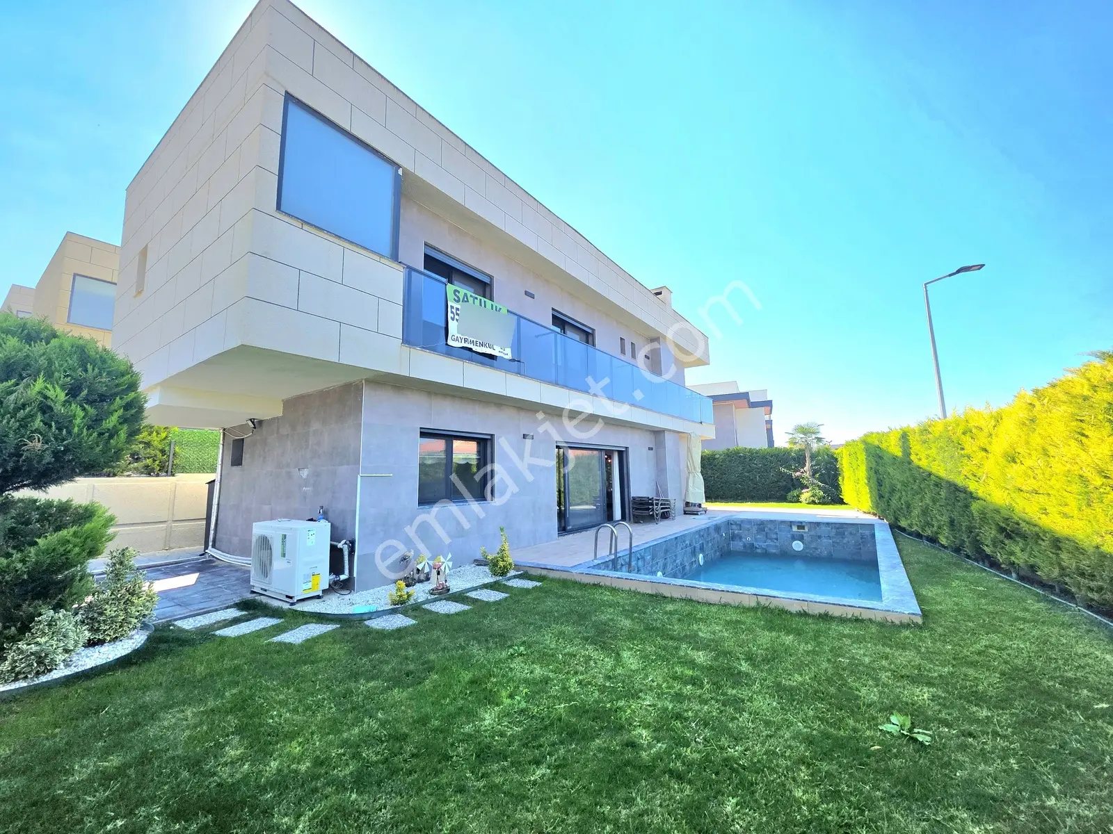 Kuşadası Karaova'da 4+1 Müstakil Köşe Konum Satılık Villa — fotoğraf 16