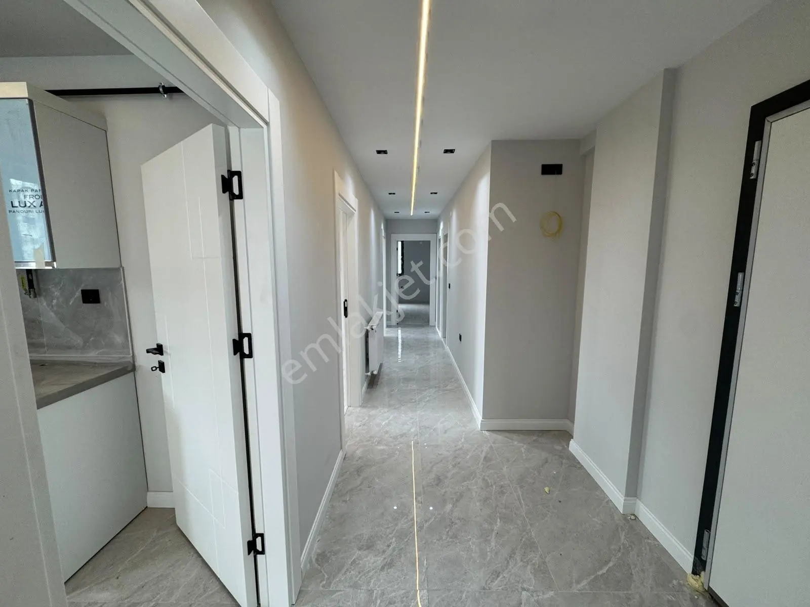 Yağmur Emlaktan Kışla'da Satılık Sıfır Lüks 3+1 Daire — fotoğraf 6