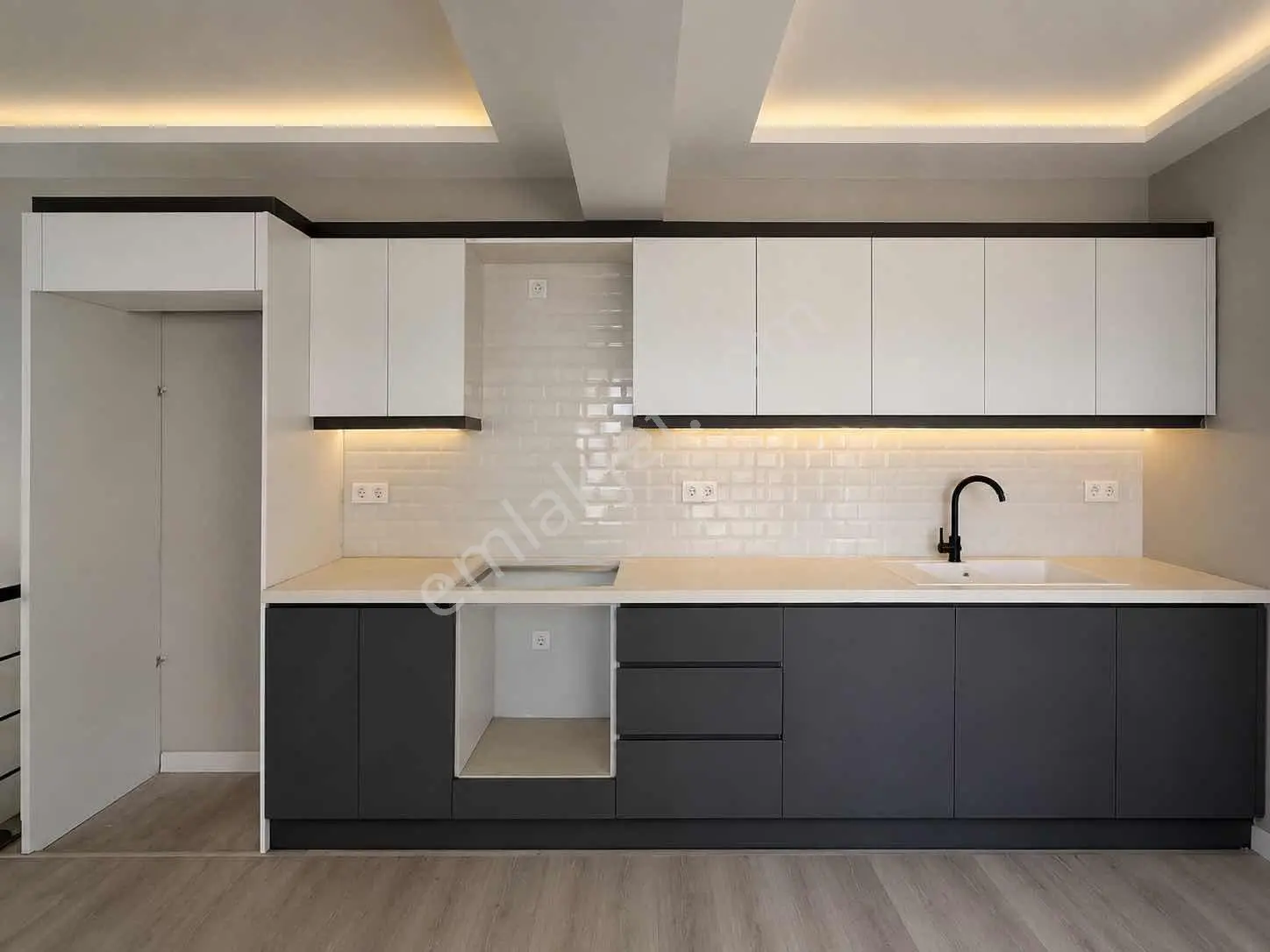 Paradise Lifeta Deniz Manzaralı 3+1 Bahçe Dubleksi — fotoğraf 15