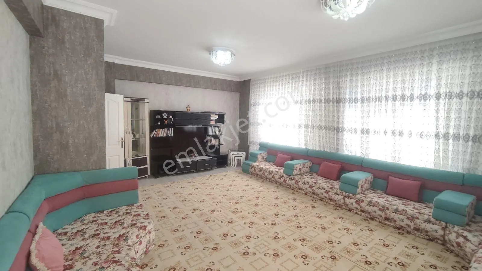 Karaköprü Abdullah Gül Parkı Arkası 5 Odalı Satılık Tekli Daire — fotoğraf 5