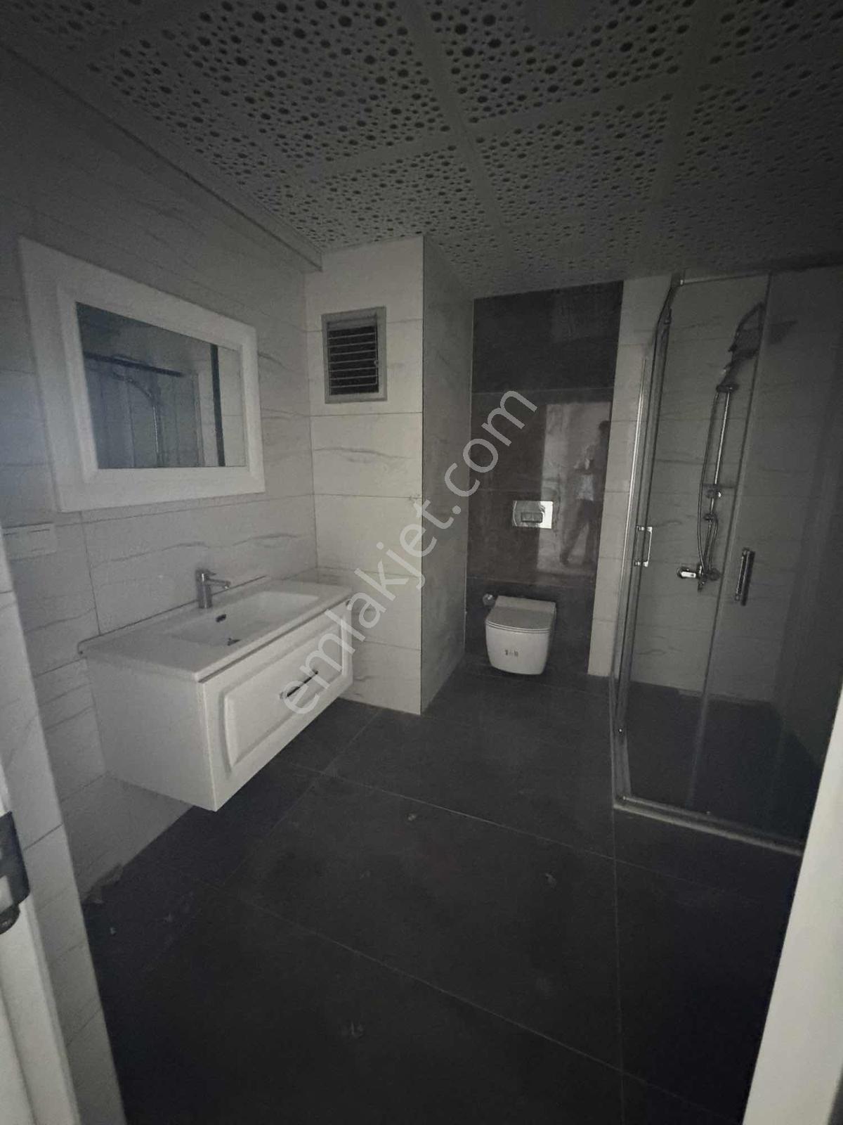 Engin Emlaktan Deniz Manzaralı 4+1 Satlık Daire — fotoğraf 16