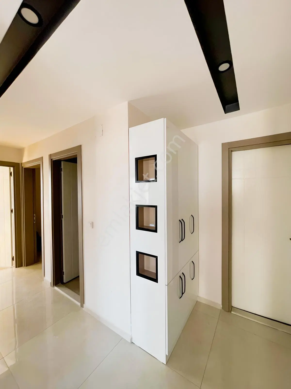 Stadyum Bulv.uzerı 2 Bloklu Sıte Giyinme Odalı Cok Genıs 2+1 — fotoğraf 13