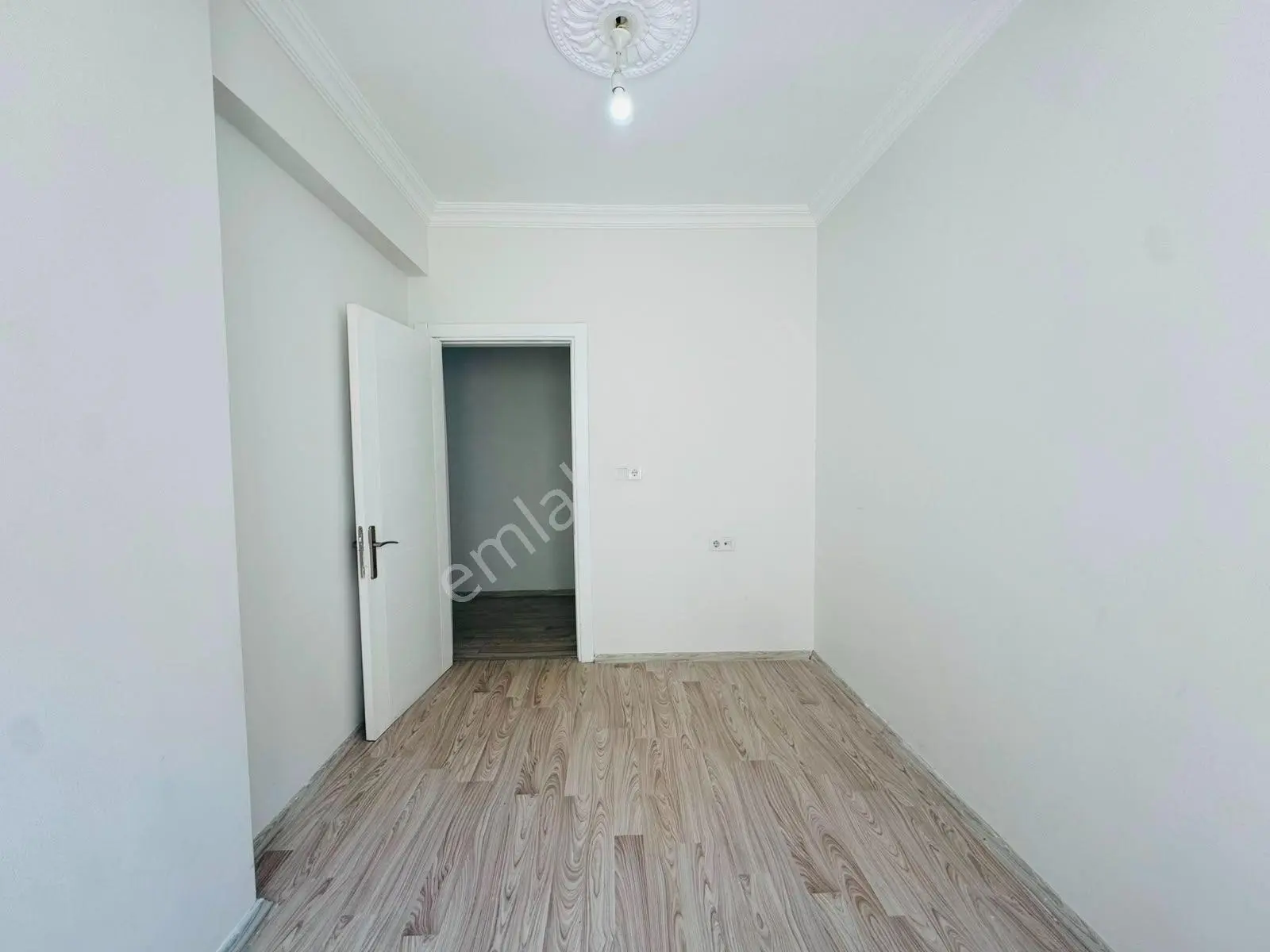 Çerkezköy Mer-pa İnş. / Bağlık Mah'de/ Acil Satılık/ İskanlı Kombili/ Öncephe 3+1 — fotoğraf 17