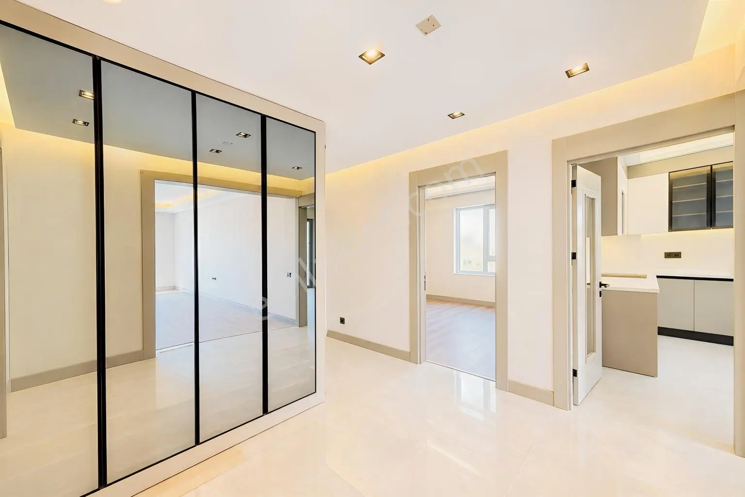 Ayyıldız Mahallesinde Site İçi Sıfır Ultra Lux 4+1 Satılık Daireler — fotoğraf 36