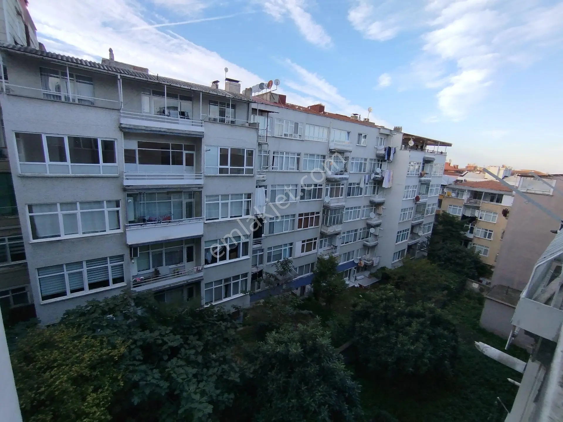 Yeski Emlâk İnşaattan Satılık Masrafsız Merkezi Konumda — fotoğraf 9