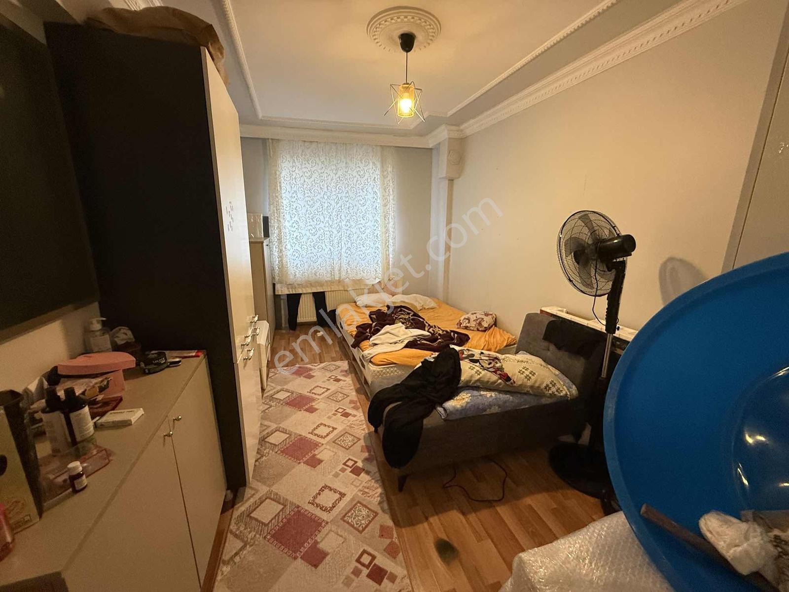 Arzu Emlak'tan Satılık 2+1 Giriş Altı Kot1 Daire — fotoğraf 19