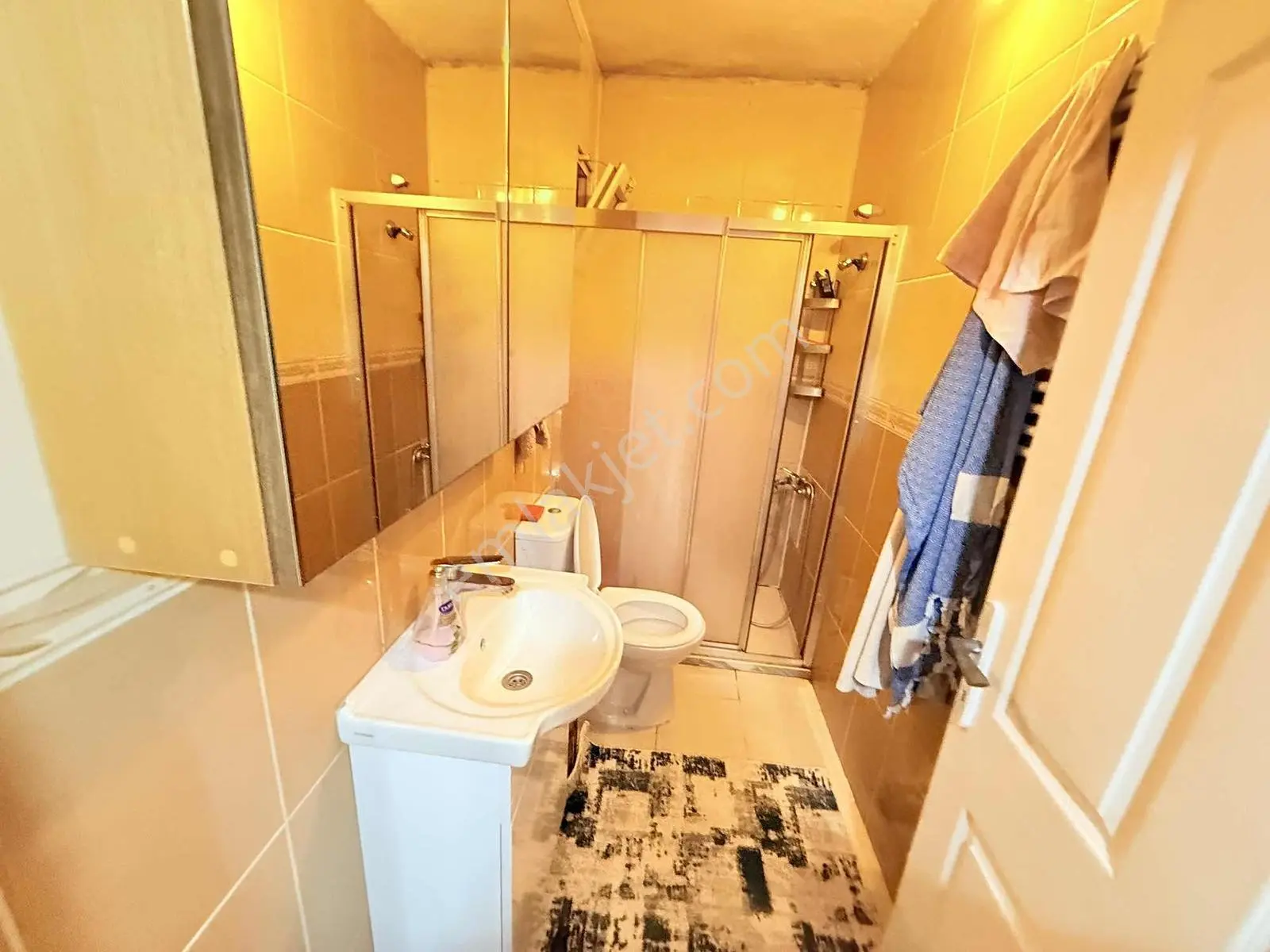 Arzu Emlak'tan Satılık 2+1 Giriş Altı Kot1 Daire — fotoğraf 40