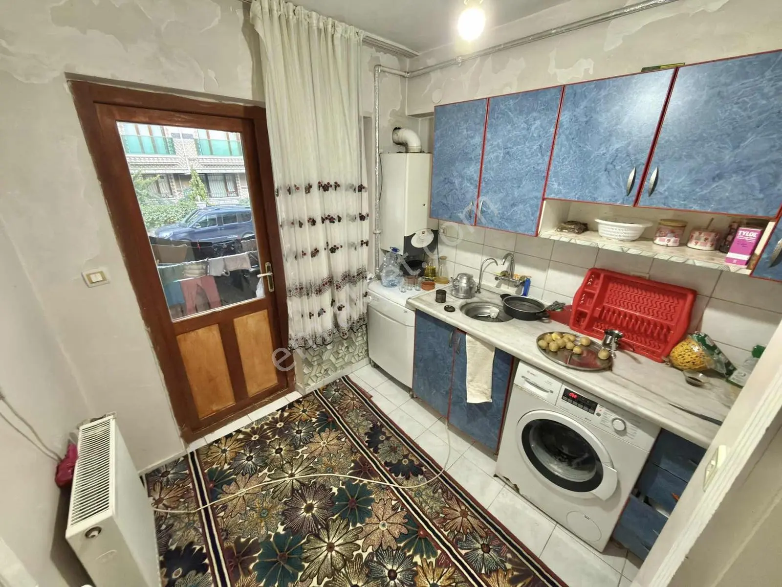 Tarhanlar Cd Dibi Balkonlu 3+1 Çok Geniş Bu Fiyata Kaçmaz! — fotoğraf 4