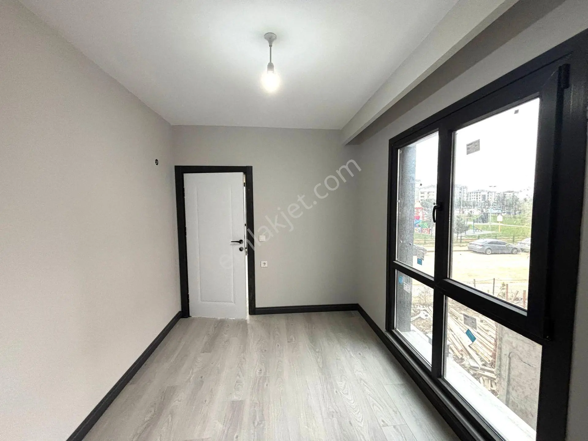 **eryıldız İnşaat'tan**acill Adliye & Devlet Hastanesi Yanı 2+1* — fotoğraf 19