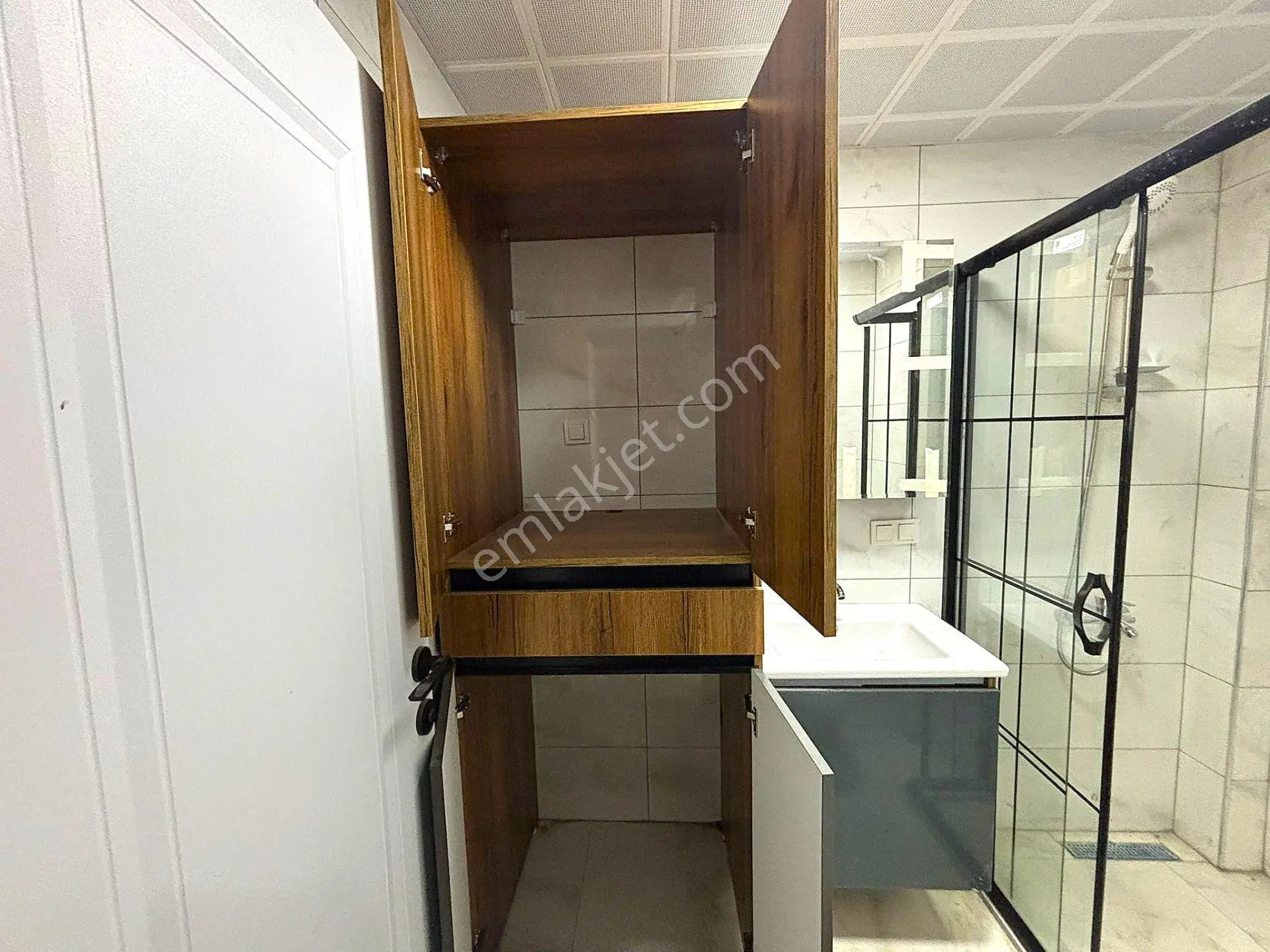 **eryıldız İnşaat'tan**acill Adliye & Devlet Hastanesi Yanı 2+1* — fotoğraf 22