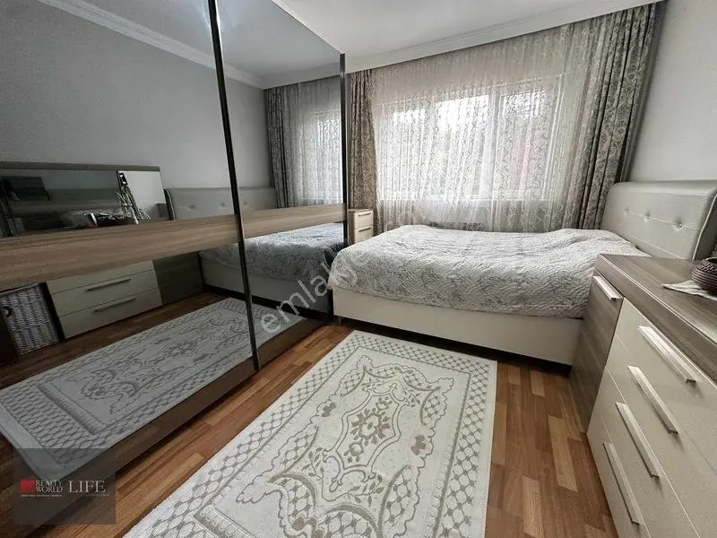 Rw Lıfe // Yıldıztepe Mah Askeri Lojman Karşısı Satılık 3+1 — fotoğraf 13