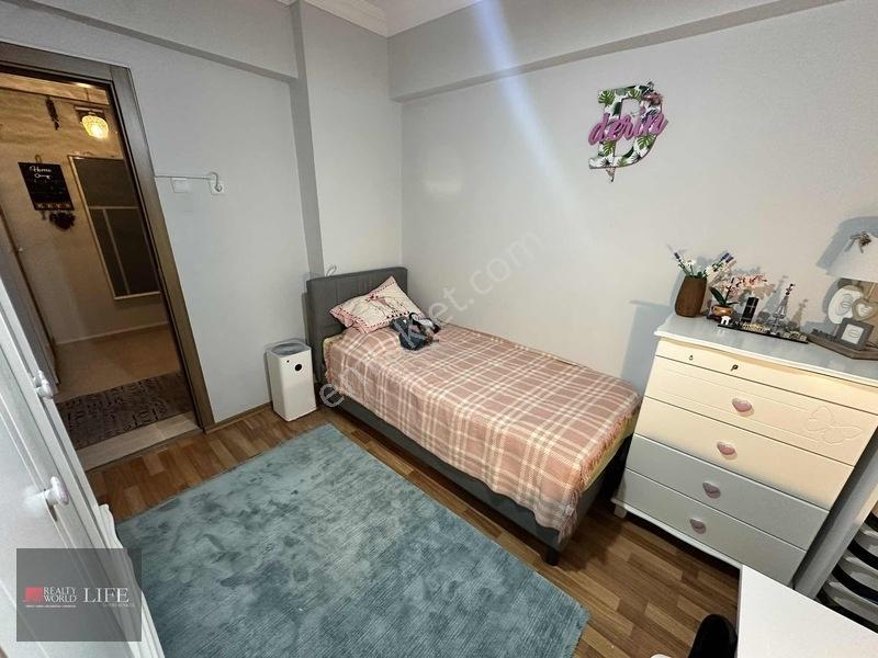 Rw Lıfe // Yıldıztepe Mah Askeri Lojman Karşısı Satılık 3+1 — fotoğraf 24