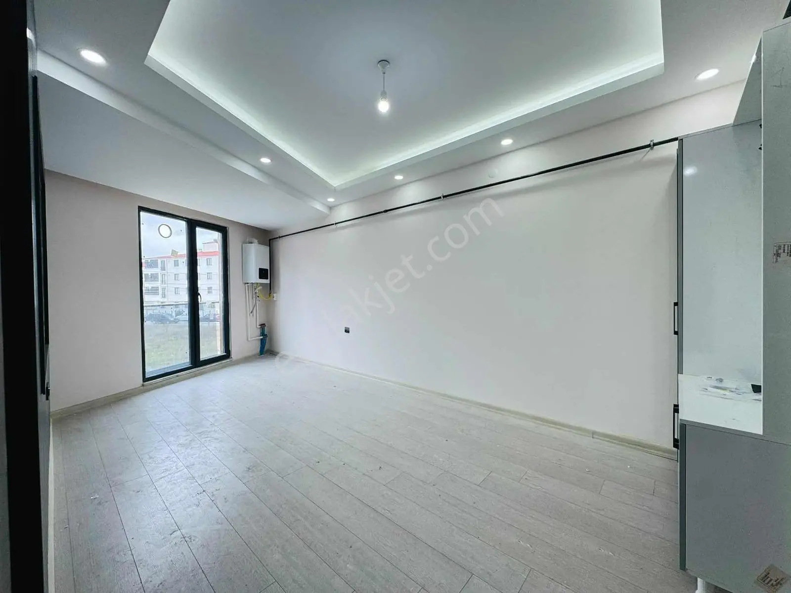 Cadde Gayrimenkul'den Kapaklı'da Ayrı Mutfaklı Arakat 2+0 Daire — fotoğraf 13