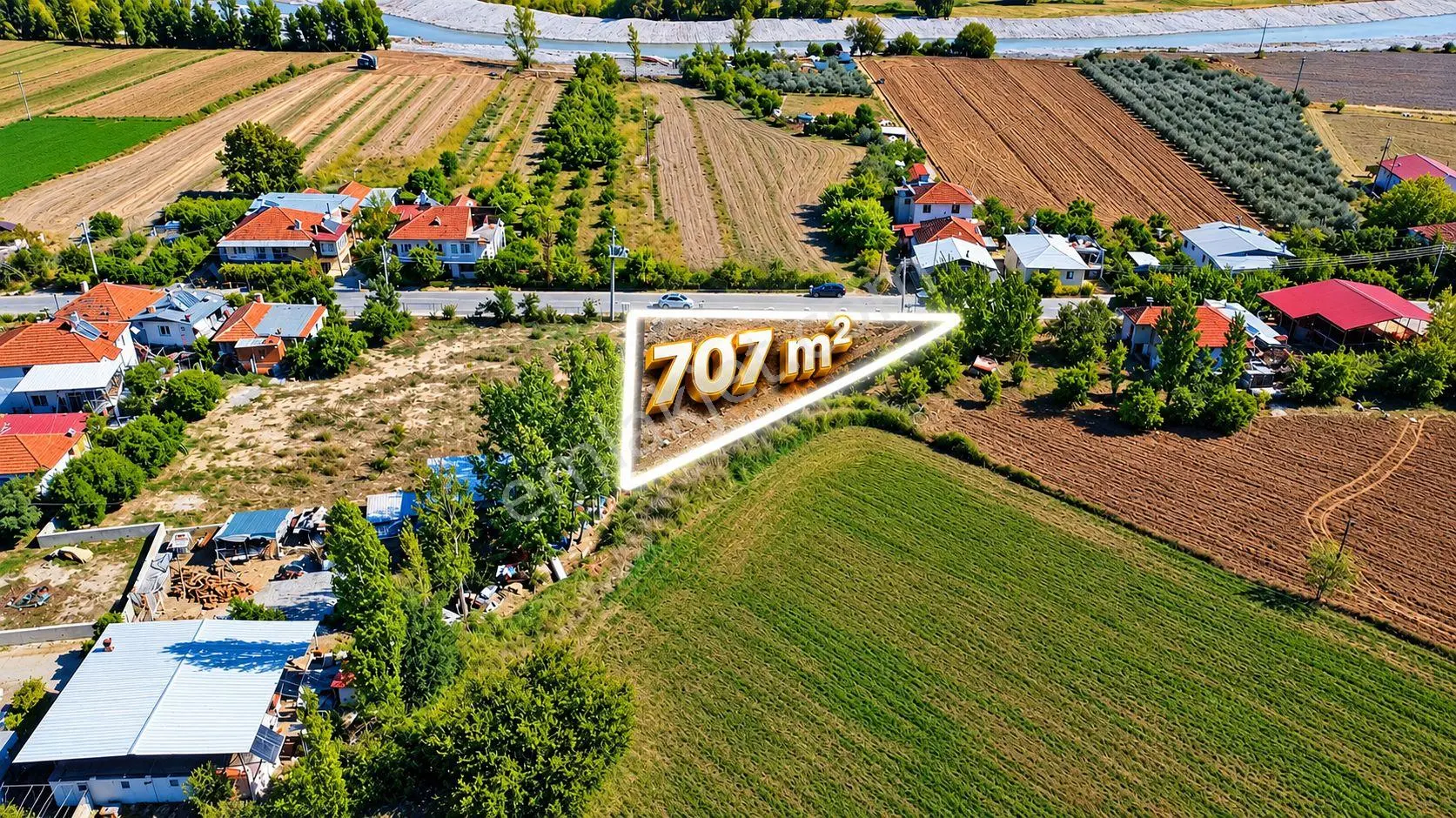 Muğla Seydikemer Atlıdere’De 707 M² Köy İçi İmarlı, Taş Duvarlı Satılık Arsa