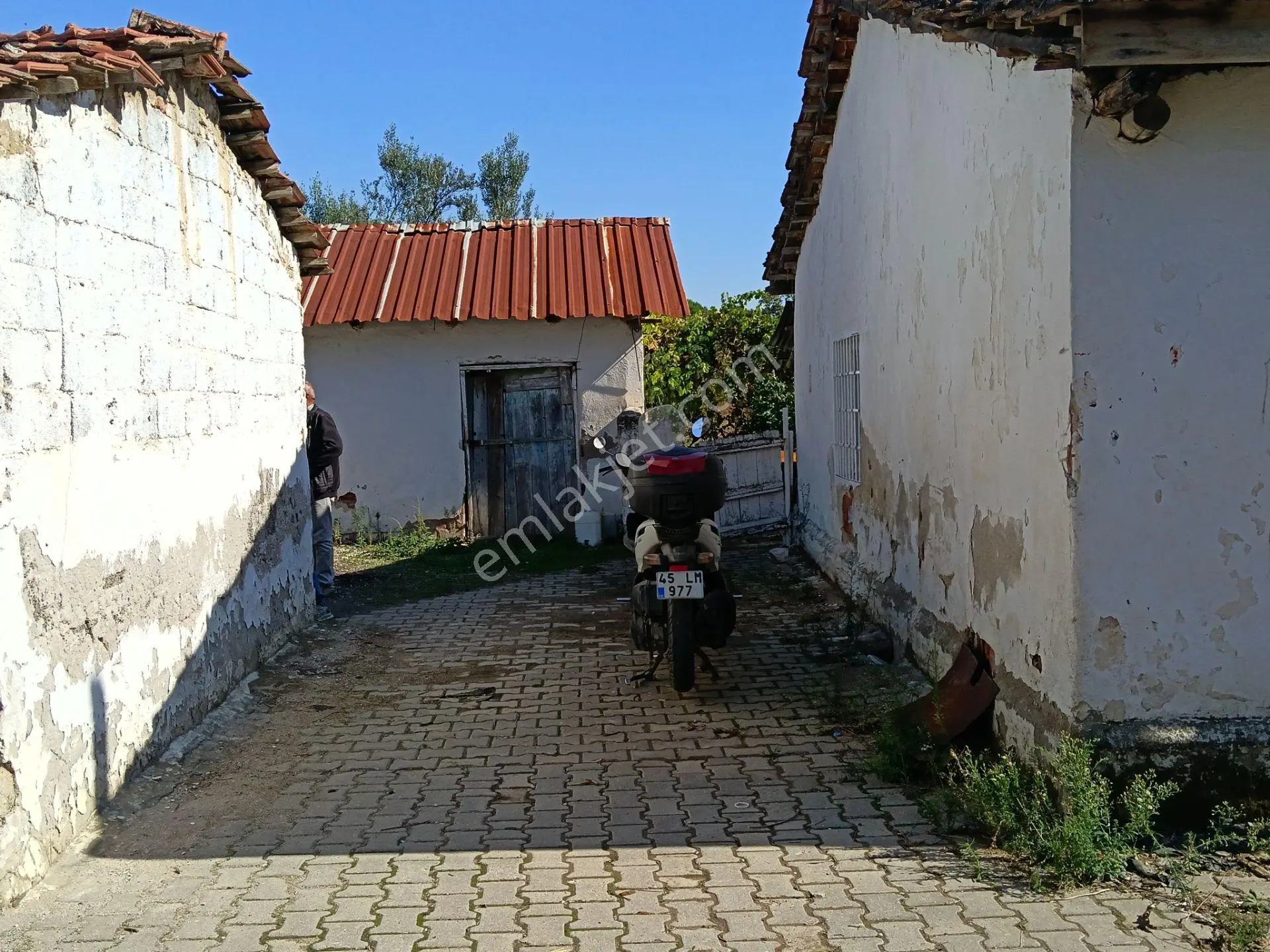 Satılık Köy Evi Yaşar Emlâk Tan