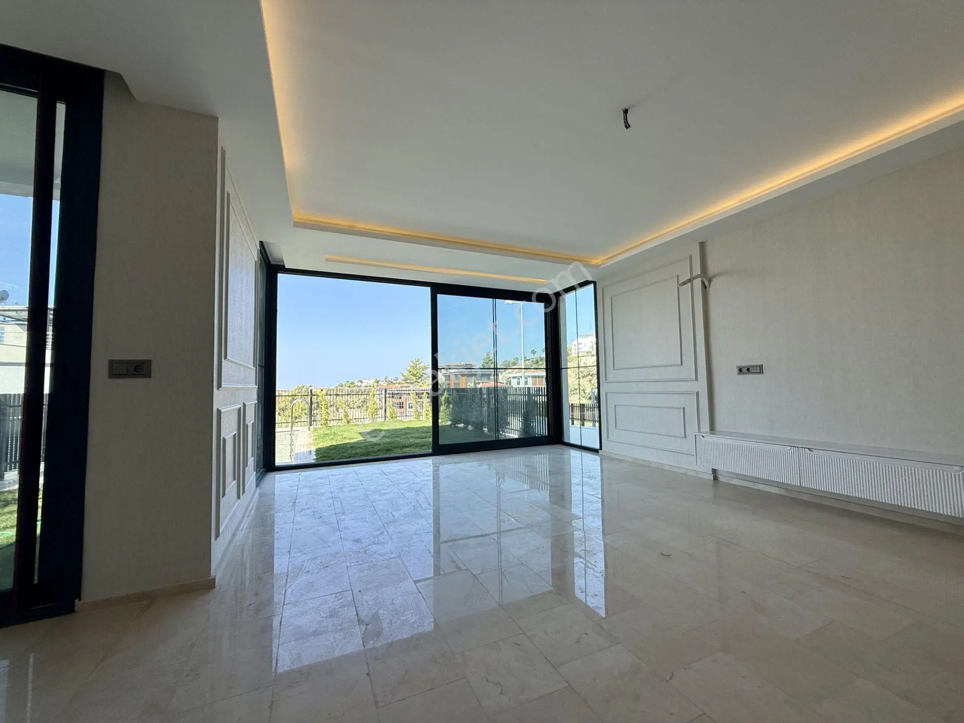 Kuşadası Kadınlar Denizi'nde Özel Havuzlu 4+1 Müstakil Villa — fotoğraf 5