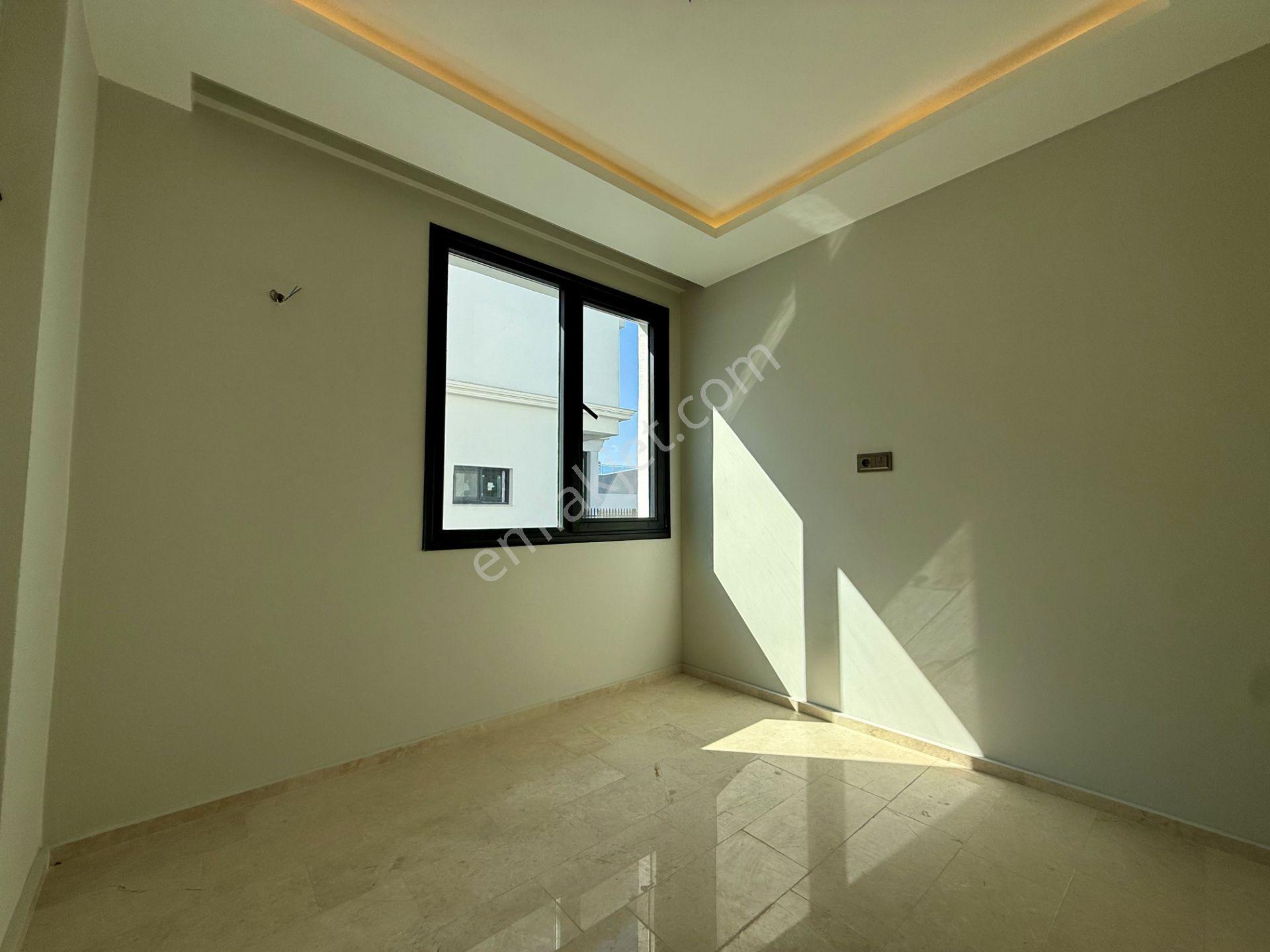 Kuşadası Kadınlar Denizi'nde Özel Havuzlu 4+1 Müstakil Villa — fotoğraf 12