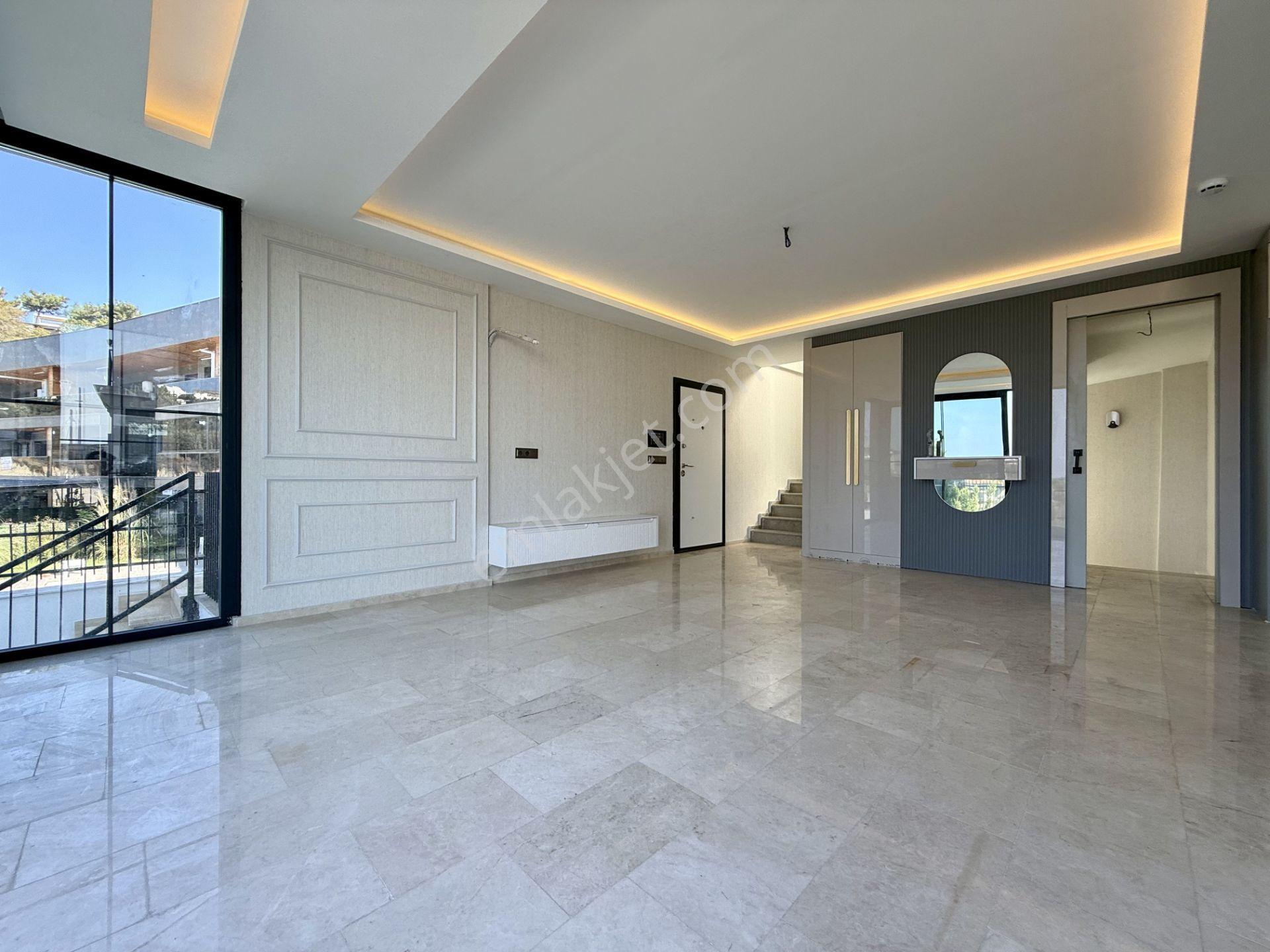 Kuşadası Kadınlar Denizi'nde Özel Havuzlu 4+1 Müstakil Villa — fotoğraf 17