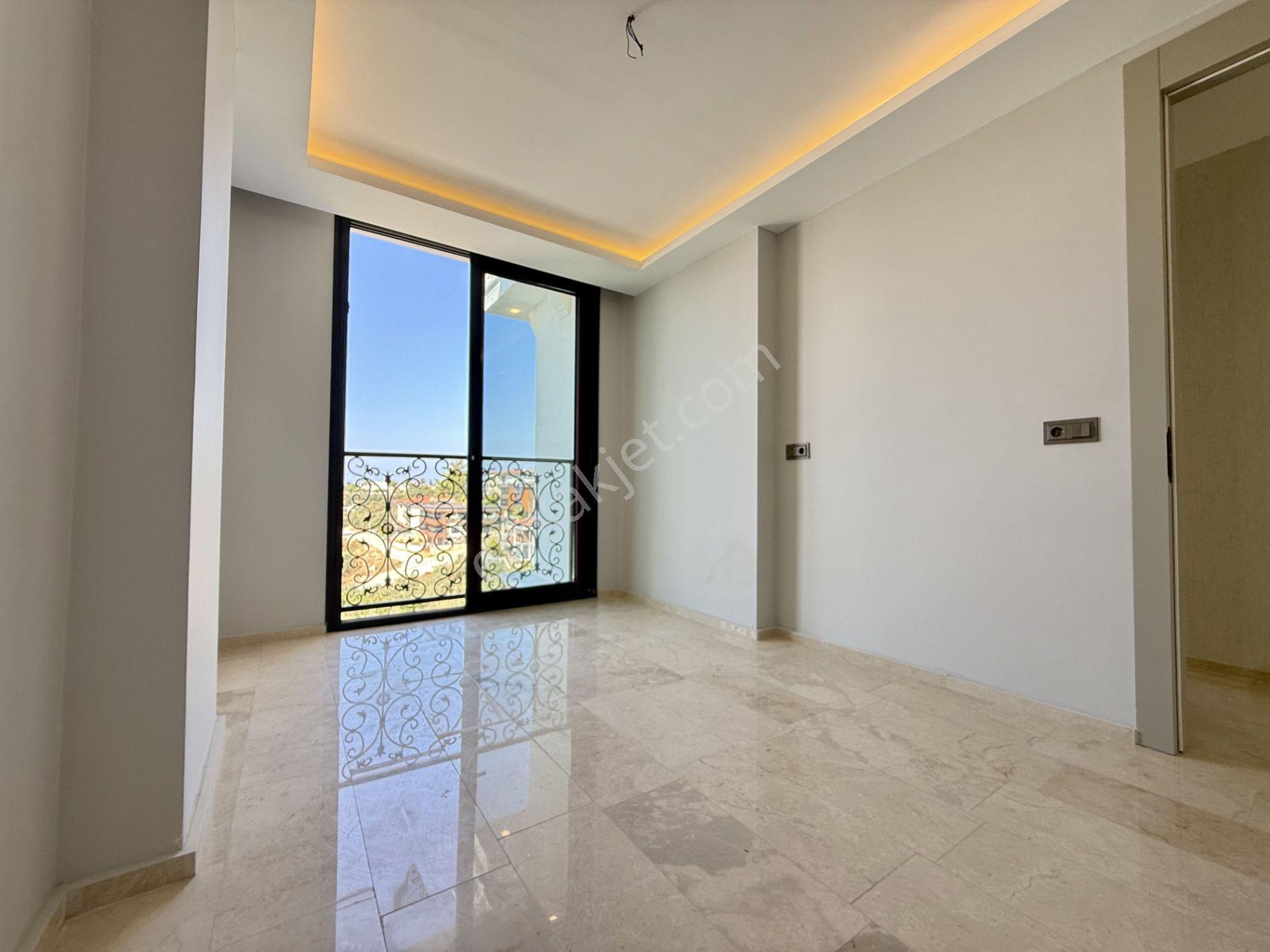 Kuşadası Kadınlar Denizi'nde Özel Havuzlu 4+1 Müstakil Villa — fotoğraf 34