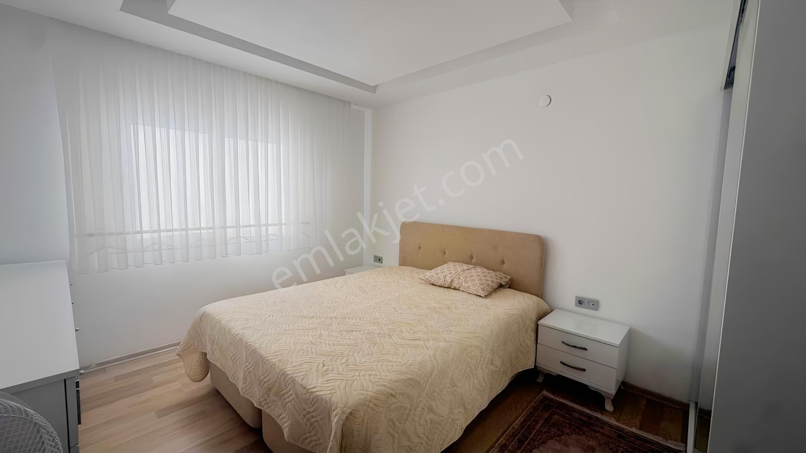 Kuşadası Merkezde Emsallerinin Altında Satılık 2+1 — fotoğraf 10