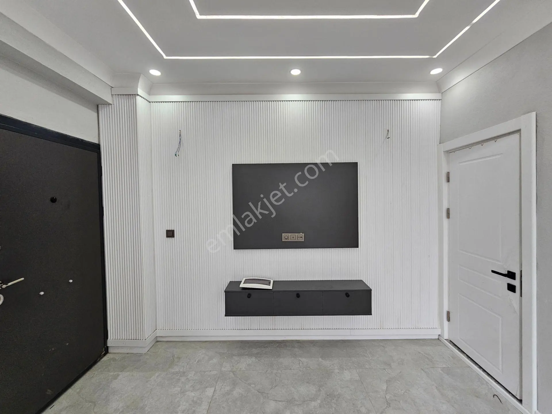 Denize Yürüme Mesafesinde, 3+1 Yerden Isıtmalı Bahçeli Villa — fotoğraf 11