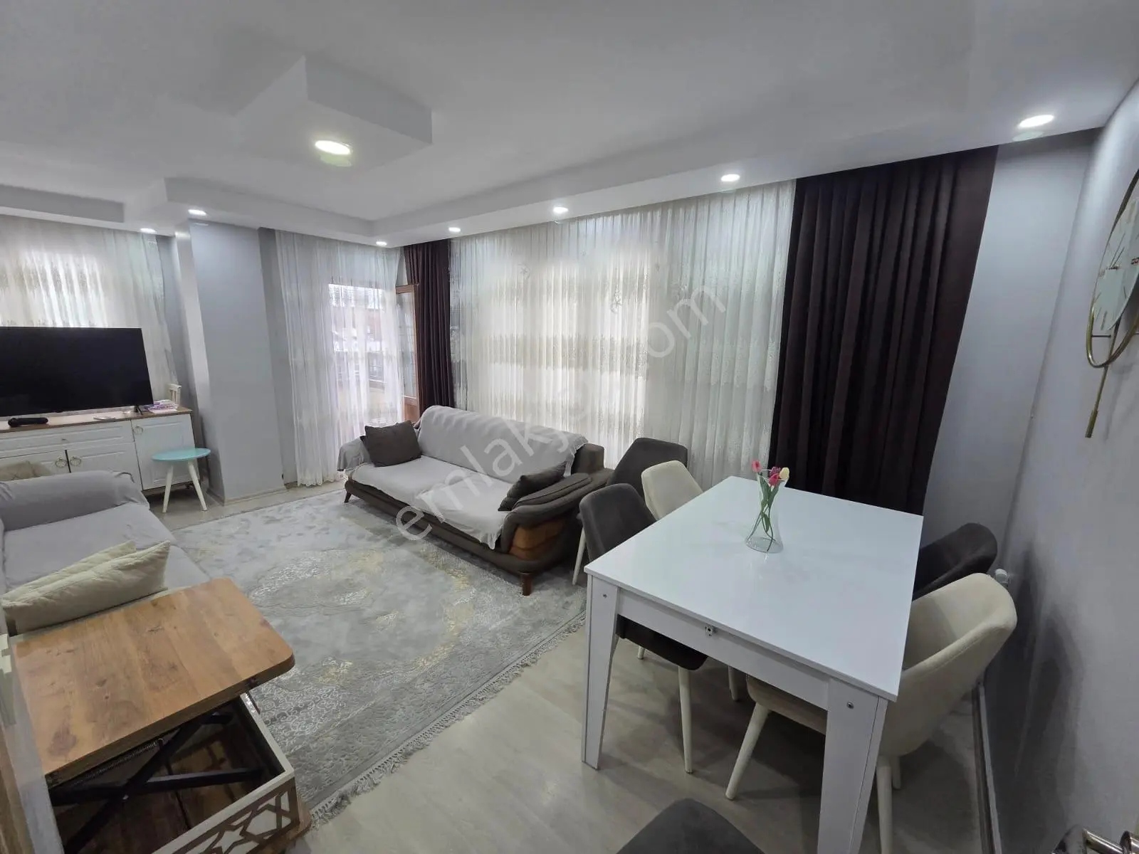 Samandıra Akpınar'Da Kat Mülkiyetli 5+2 Teraslı Lüks Dubleks