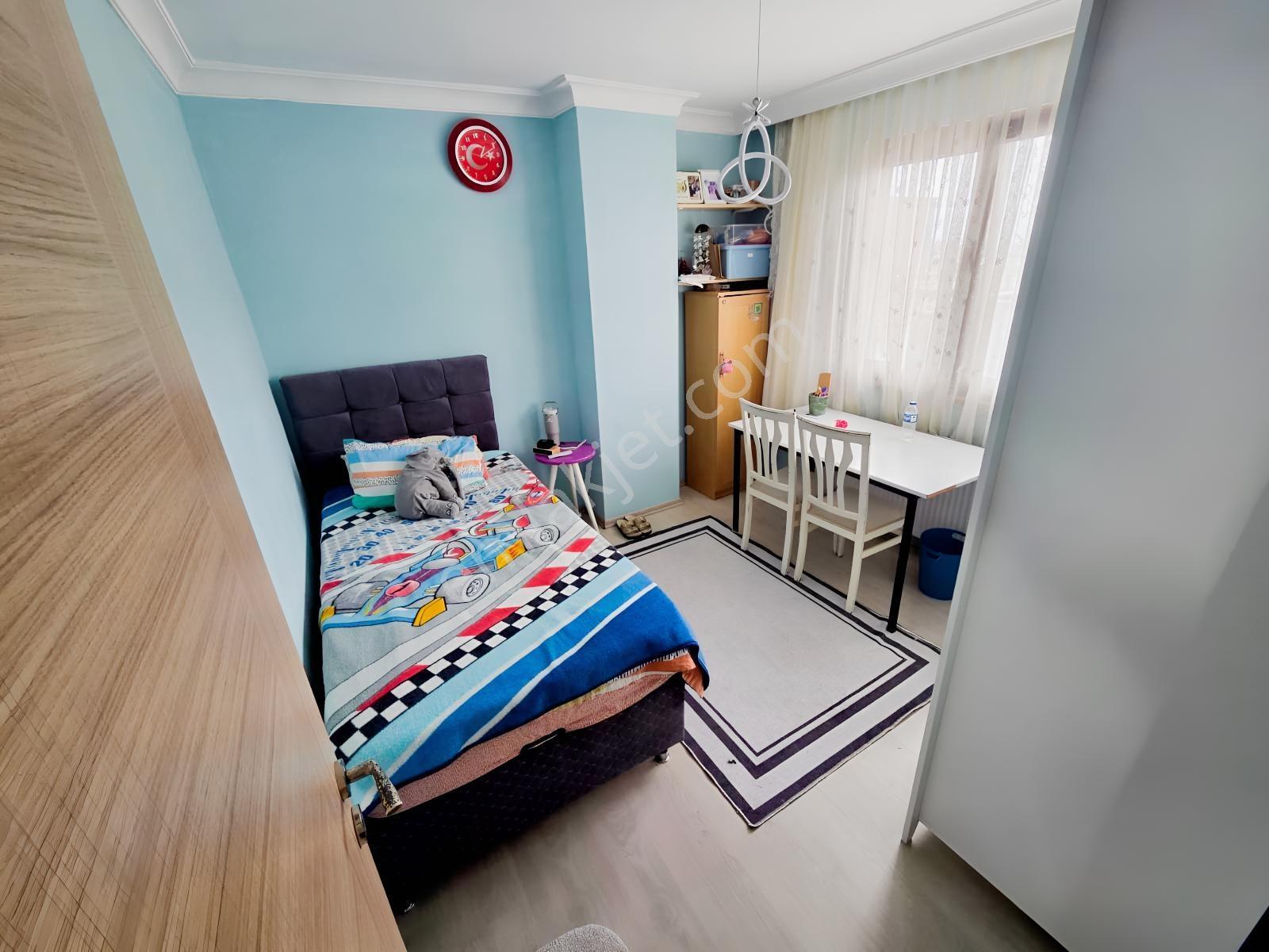 Samandıra Akpınar'da Kat Mülkiyetli 5+2 Teraslı Lüks Dubleks — fotoğraf 15