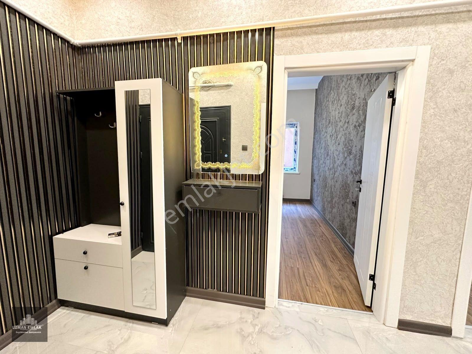 Uzman Emlak'dan Aşağıeğlence Mh'de Ultralüx Yapılı Yüksek Giriş 2,5+1 Daire — fotoğraf 20