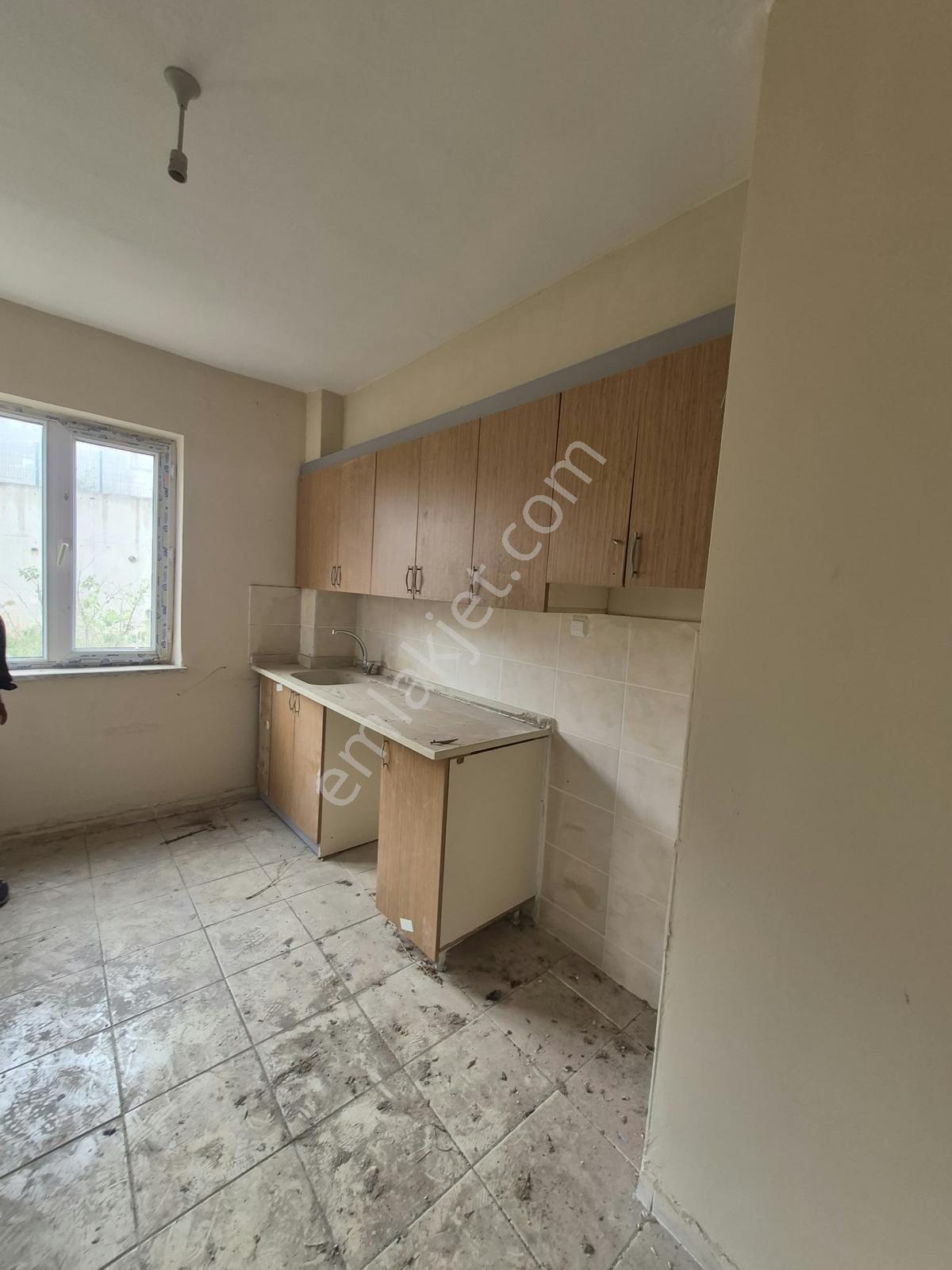 Me Ka Grouptan İnaz Deprem Evlerinde Satılık 2+1 Daire! — fotoğraf 19