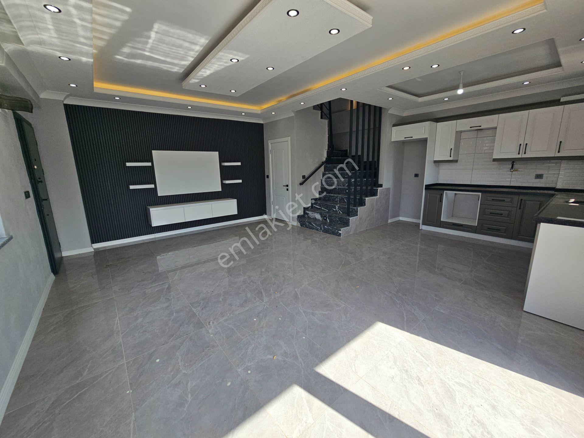 Deniz'den 4+1 Havuzlu, Denize Yakın Villa — fotoğraf 6
