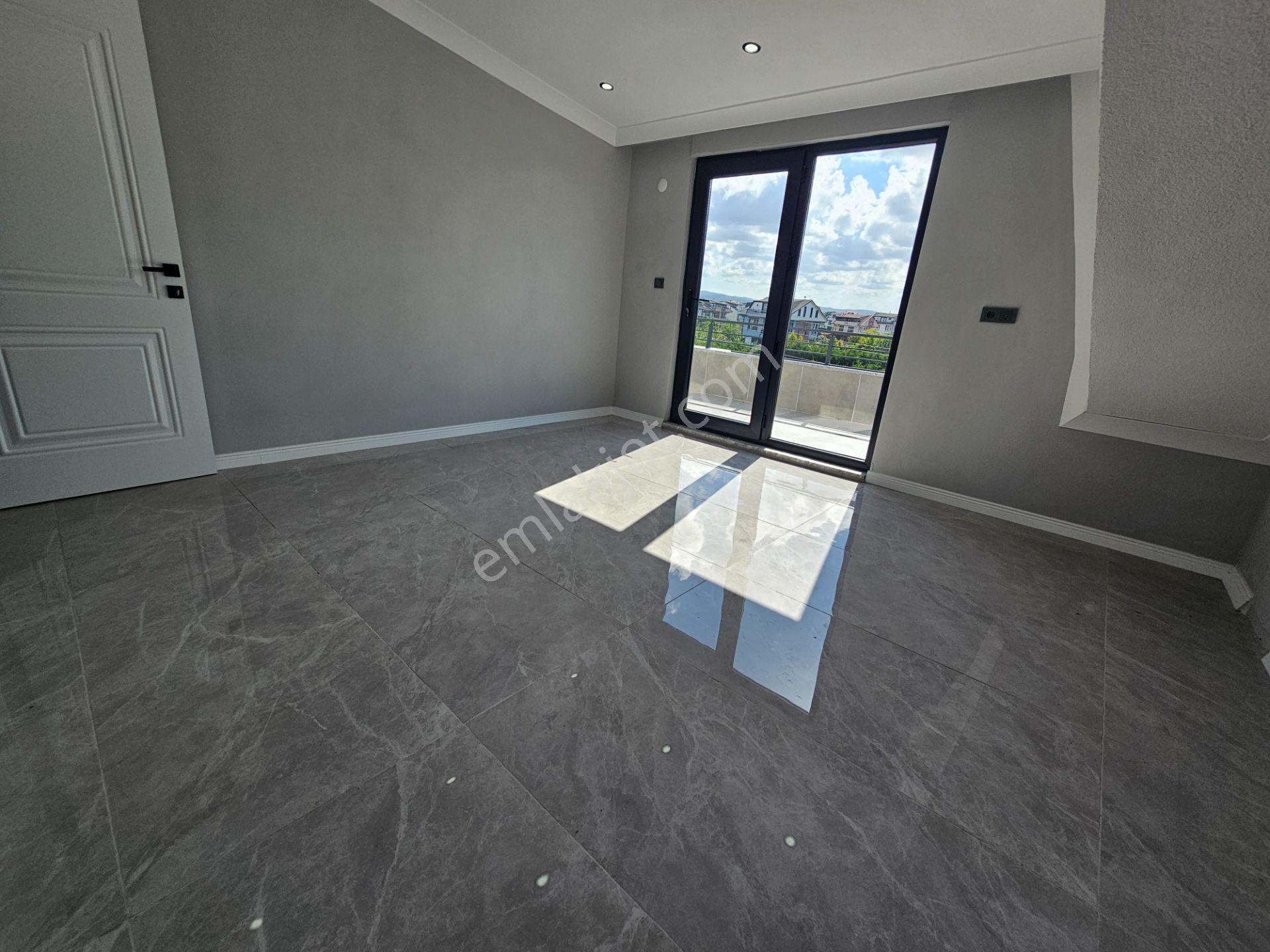 Deniz'den 4+1 Havuzlu, Denize Yakın Villa — fotoğraf 28