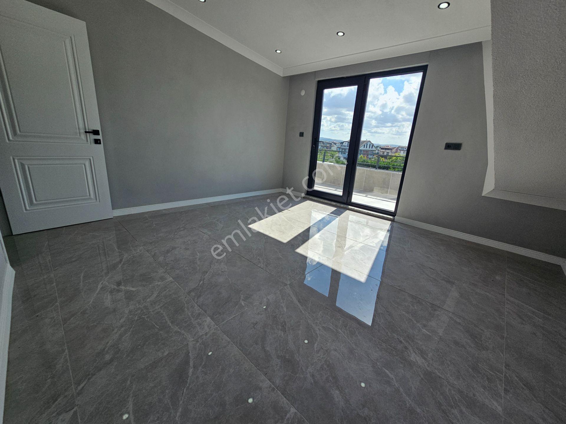 Deniz'den 4+1 Havuzlu, Denize Yakın Villa — fotoğraf 29