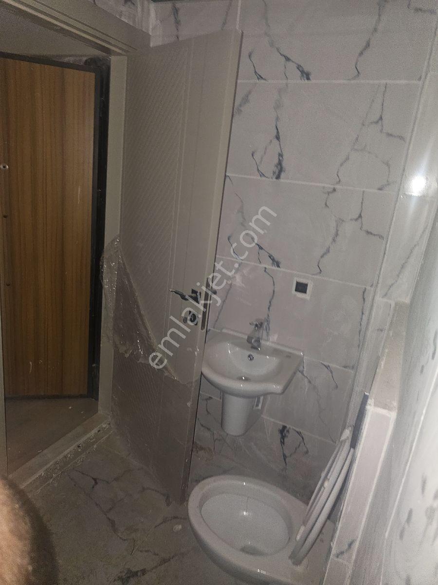 Toplama Merkezine 200 Metre Bahçelievler 2.sokakda 0 1+1 Daire — fotoğraf 12