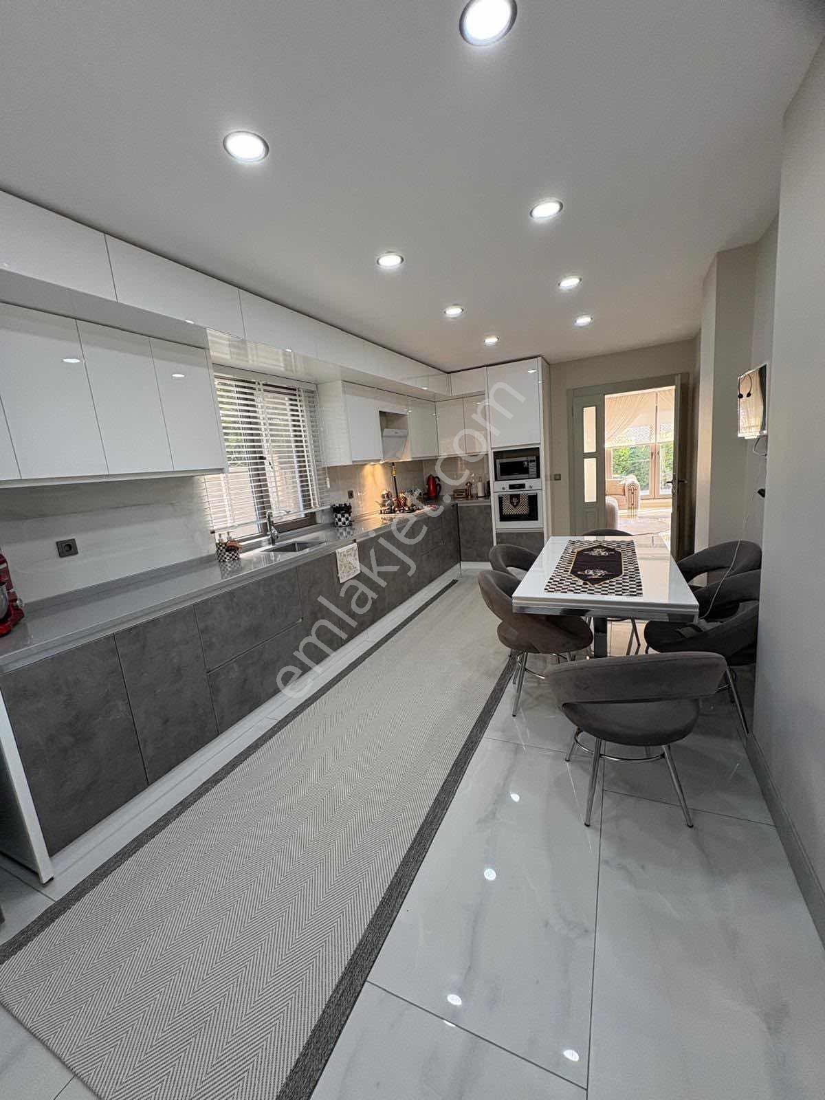 Lotus'dan Çiflik'de Lüks 3+1 Havuzlu Villa — fotoğraf 4