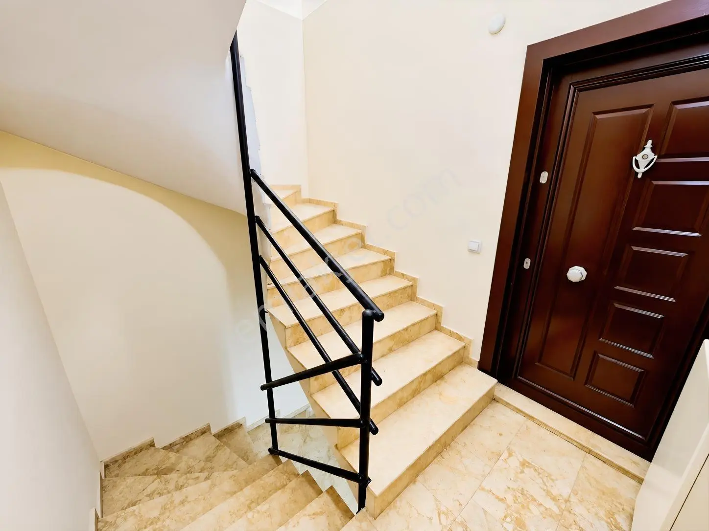Muratpaşa Etiler Mh'de Satılık 2+1 3.kat 90m2 Daire — fotoğraf 5