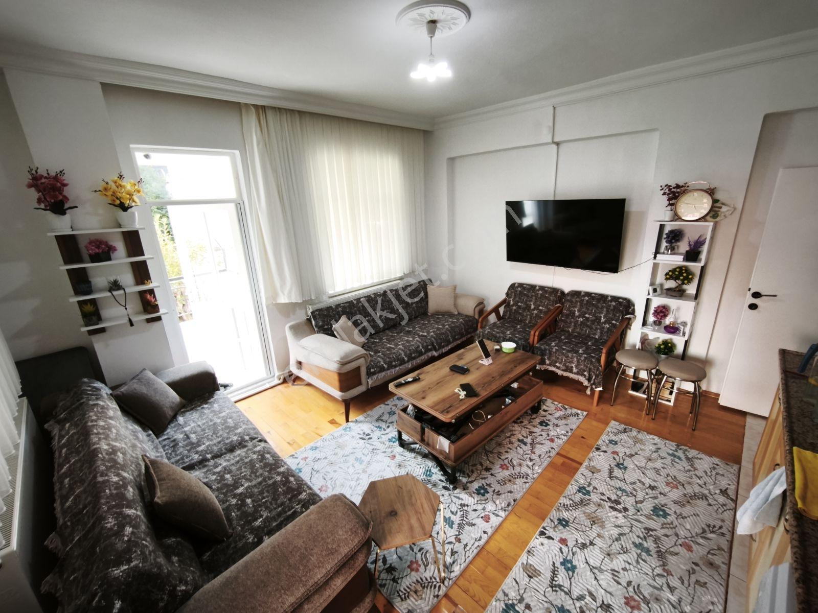 Han Gayrimenkul'den 1+1 Doğalgazlı Yüksek Giriş Daire — fotoğraf 3