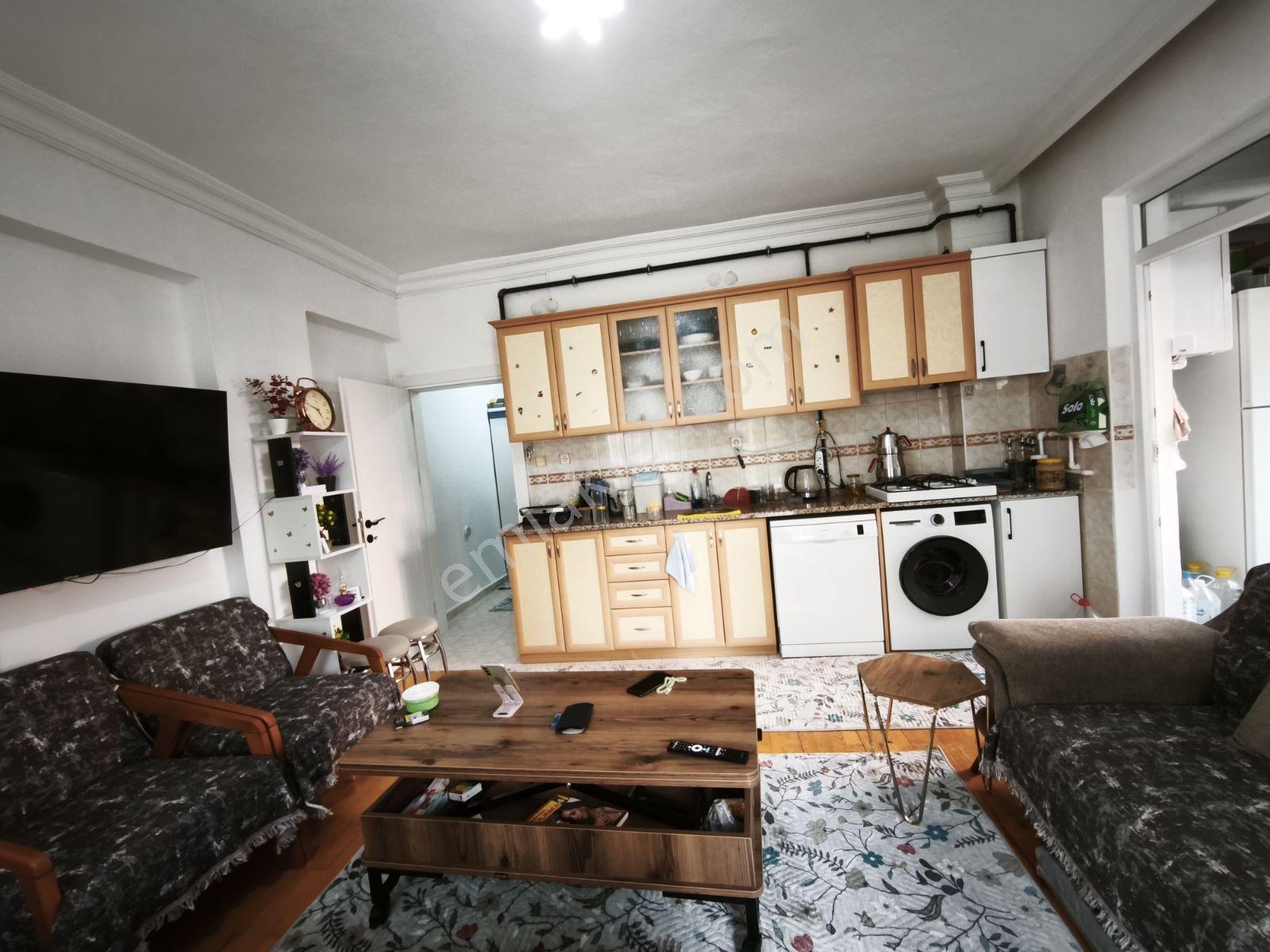 Han Gayrimenkul'den 1+1 Doğalgazlı Yüksek Giriş Daire — fotoğraf 4