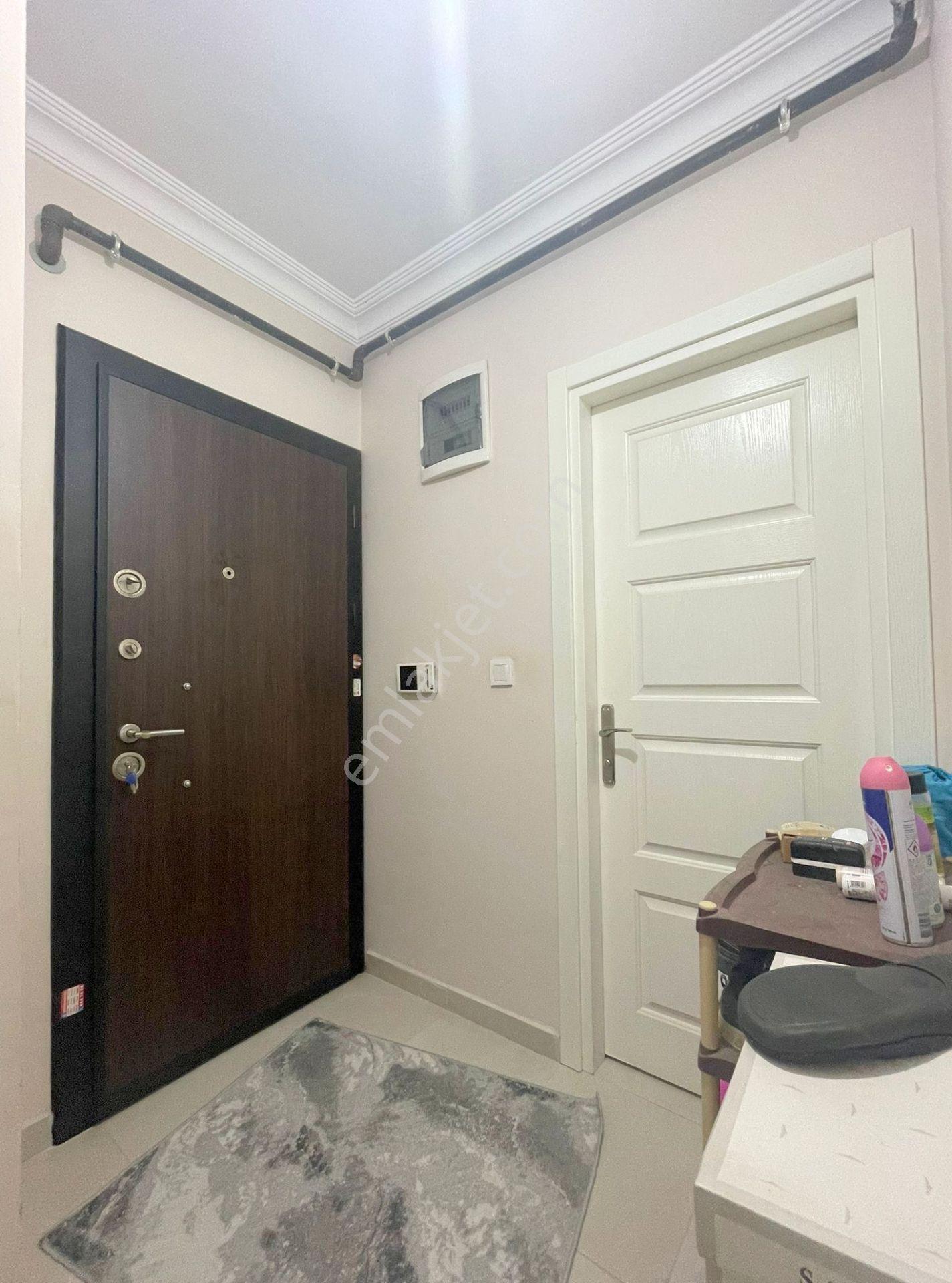 Mertcan'dan Metroya Yürüme 6dk Balkonlu Ara Kat 2+1 Daire — fotoğraf 19