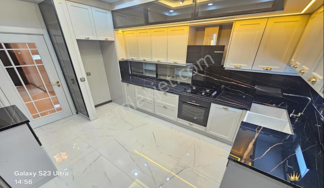 Eu Gayrimenkul'den Yerden Isıtma 6+1 Havuzlu Tek Müstakil Villa — fotoğraf 16