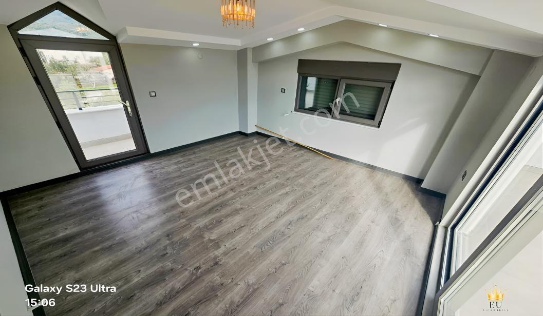 Eu Gayrimenkul'den Yerden Isıtma 6+1 Havuzlu Tek Müstakil Villa — fotoğraf 24