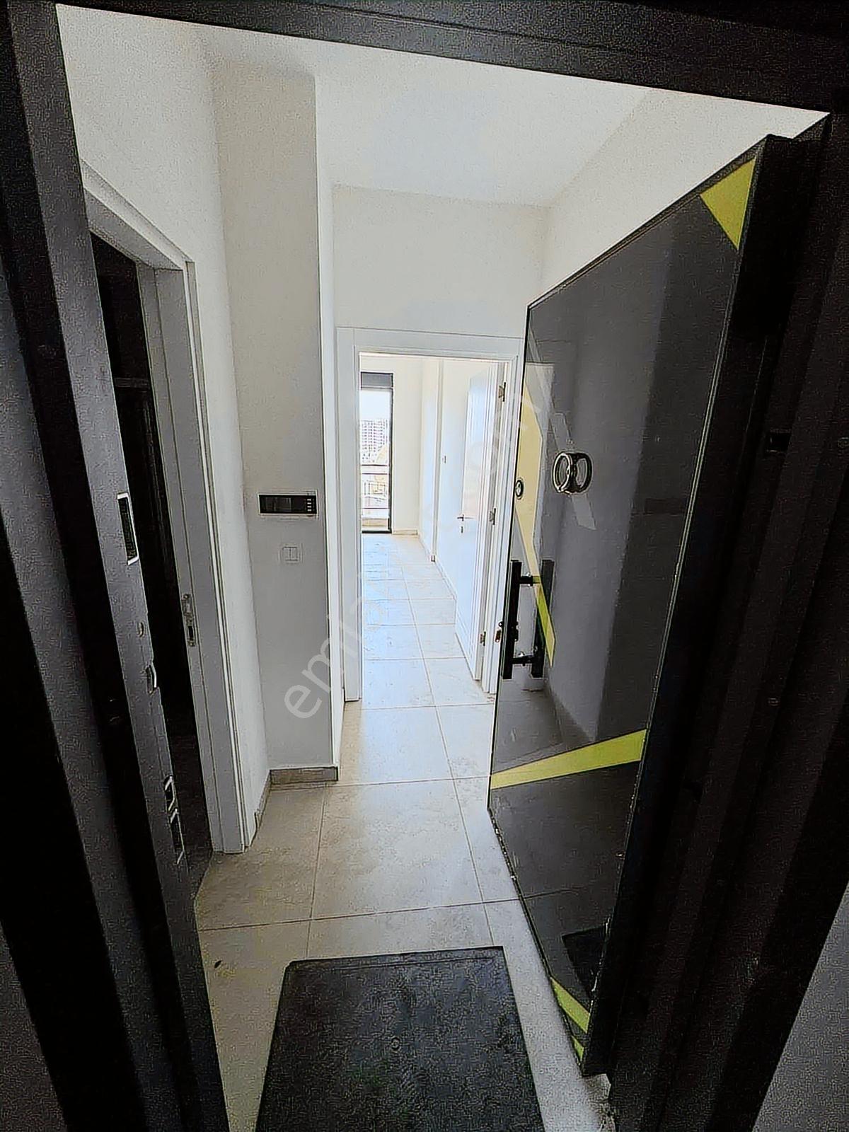 Mahmutlarda 1+1 Deniz Manzaralı Güney Cephe Havuzlu Daire — fotoğraf 6