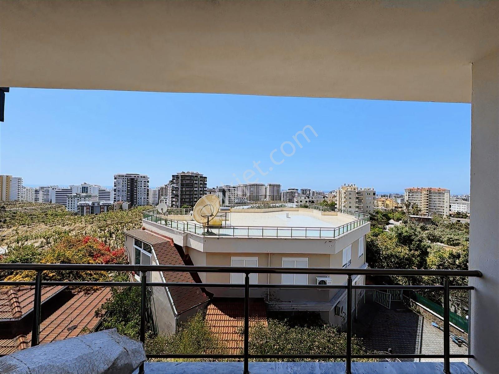 Mahmutlarda 1+1 Deniz Manzaralı Güney Cephe Havuzlu Daire — fotoğraf 11