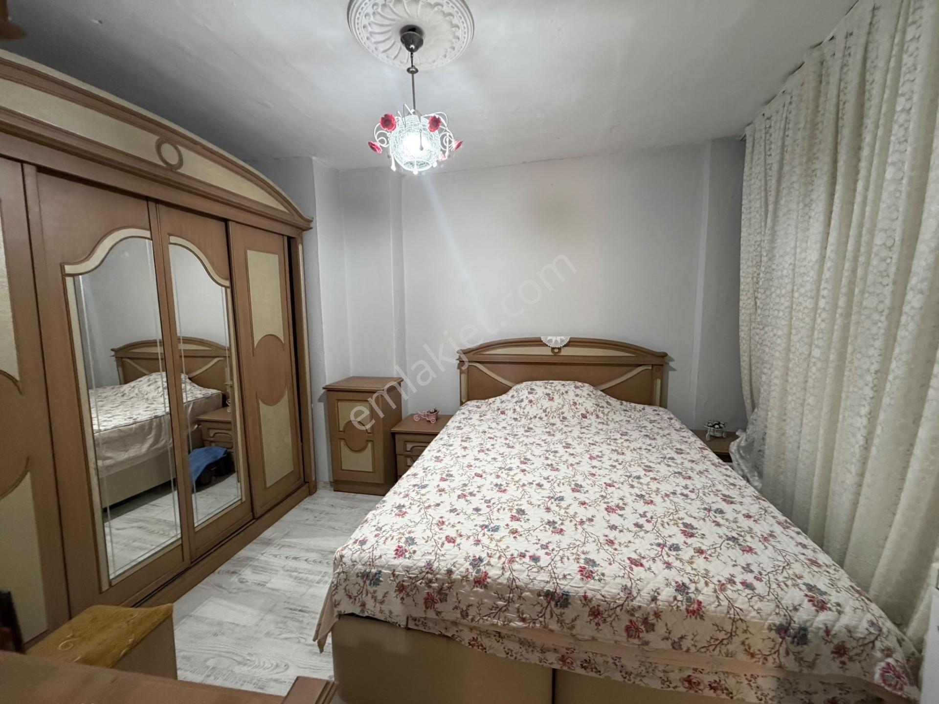 Sakarya Mahallesi Cadde Üzeri Satılık 2+1 — fotoğraf 25