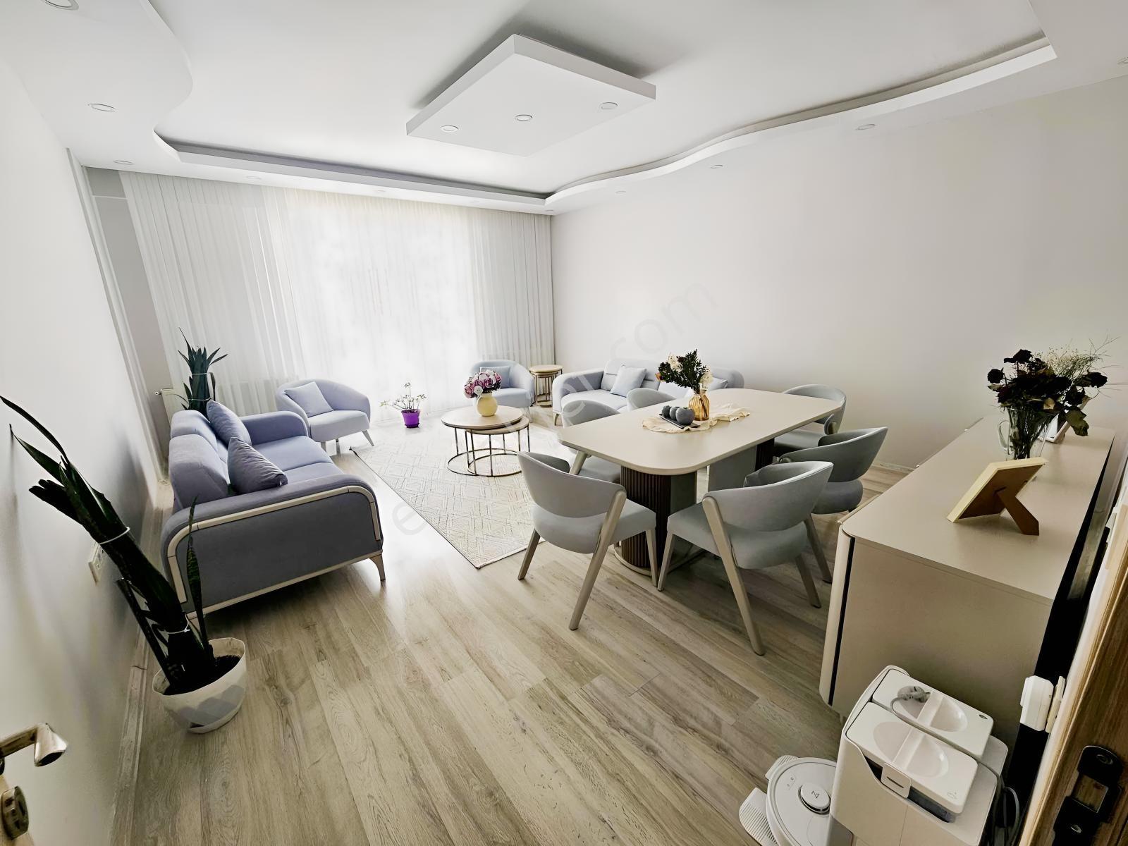 Novakars Gayrimenkul Den Acil Yenişehir Mah Satılık 3+1 — fotoğraf 6