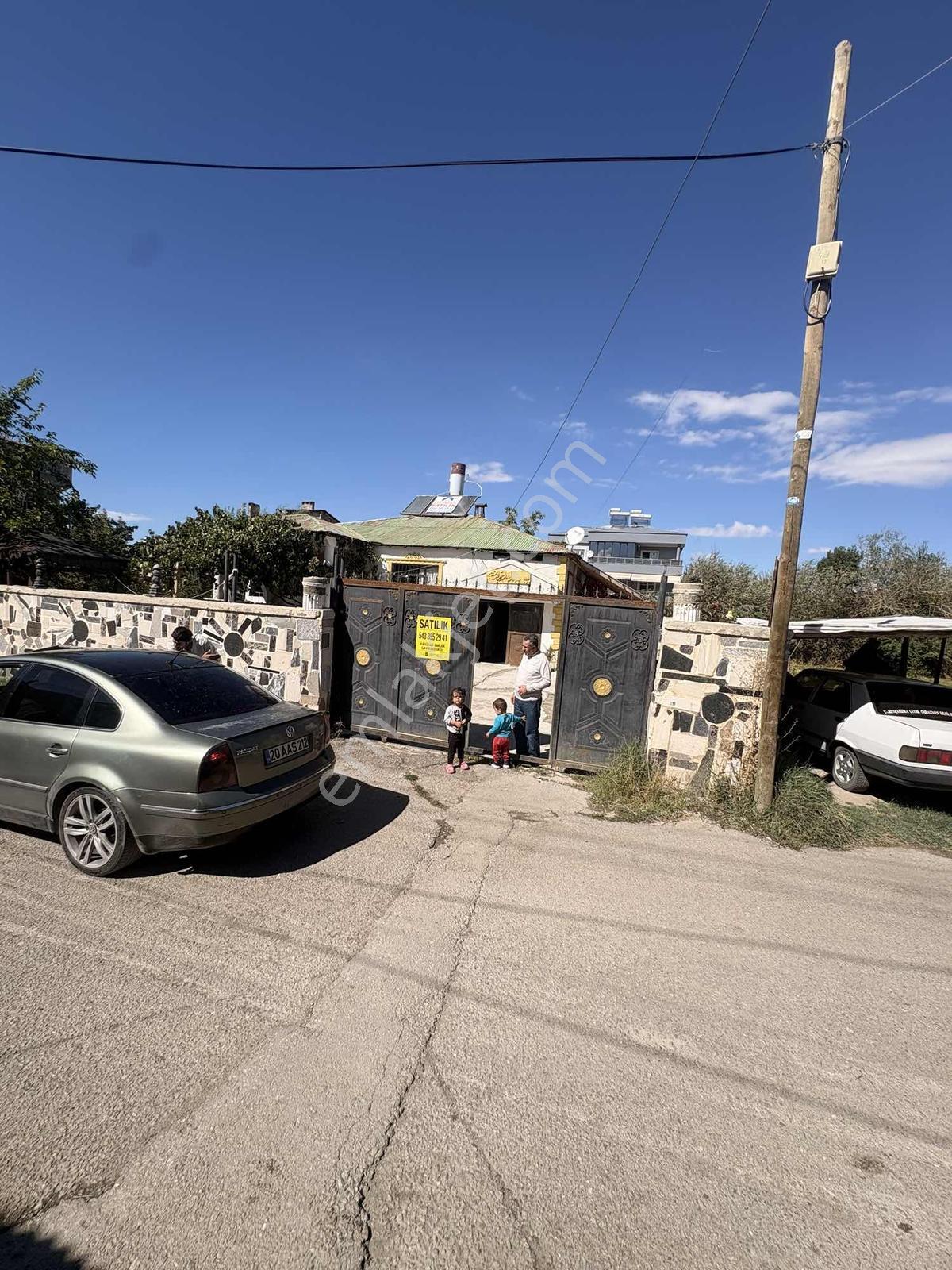 Satılık 575 M2 Arsa 7 Yıllık 3+1 Müstakil Buzhanede Villa Bölges — fotoğraf 2