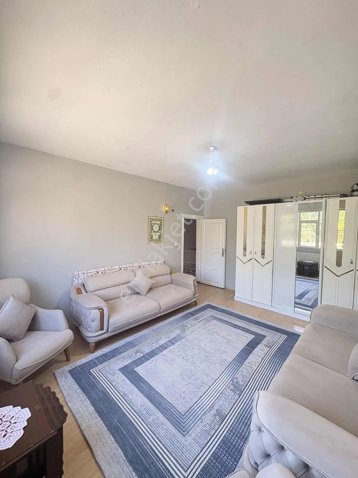 Satılık 575 M2 Arsa 7 Yıllık 3+1 Müstakil Buzhanede Villa Bölges — fotoğraf 7