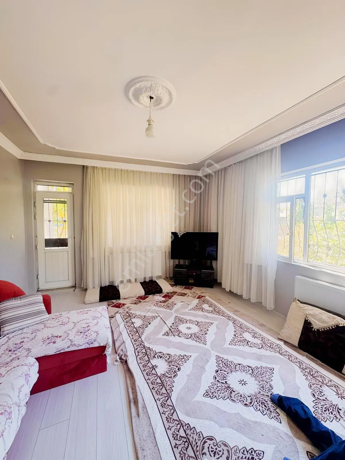 Satılık 575 M2 Arsa 7 Yıllık 3+1 Müstakil Buzhanede Villa Bölges — fotoğraf 17