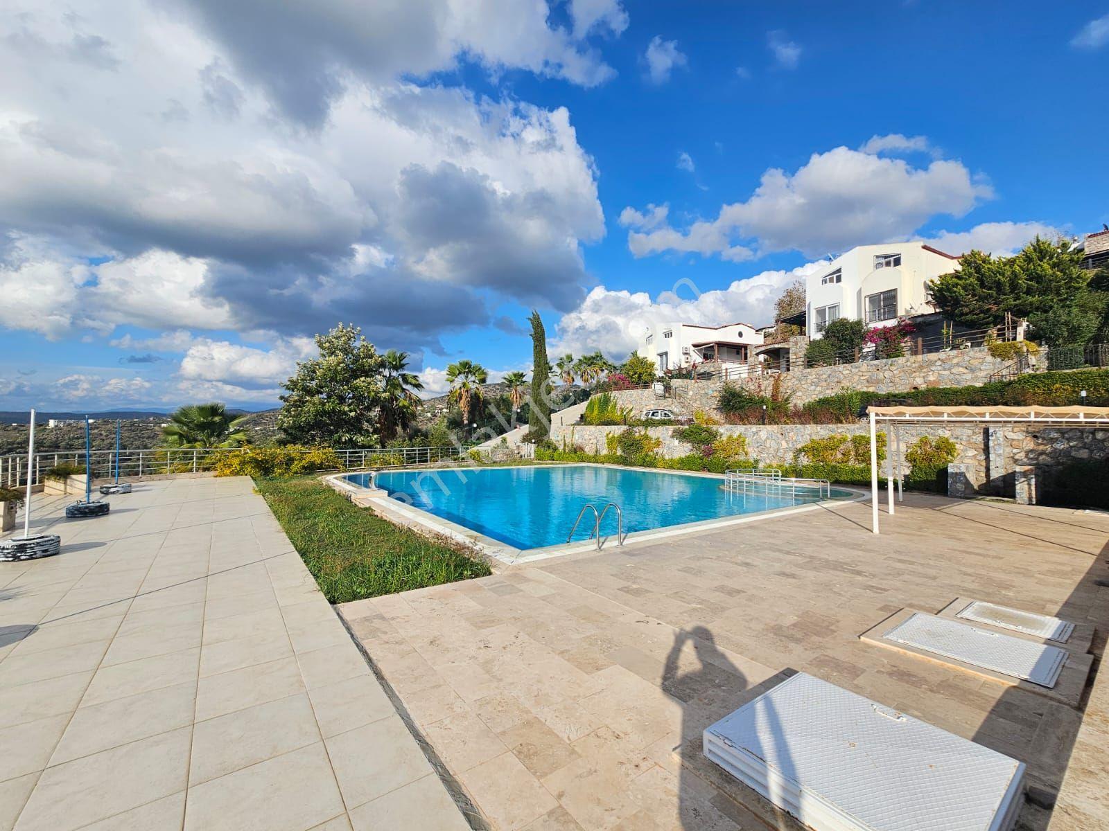 Muğla Bodrum Site İçinde Satılık Bahçe Katı — fotoğraf 12