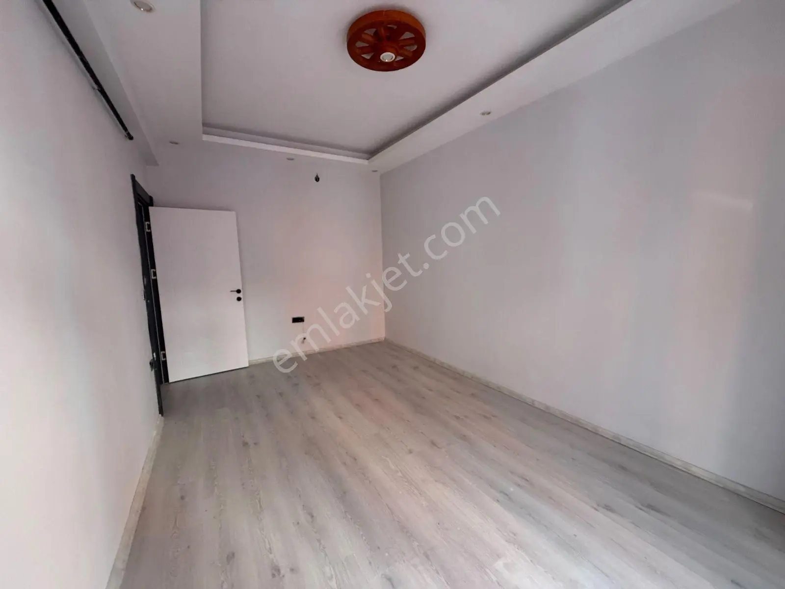 Nova Kars Gayrimenkul'den Satılık Lüks Daire — fotoğraf 3