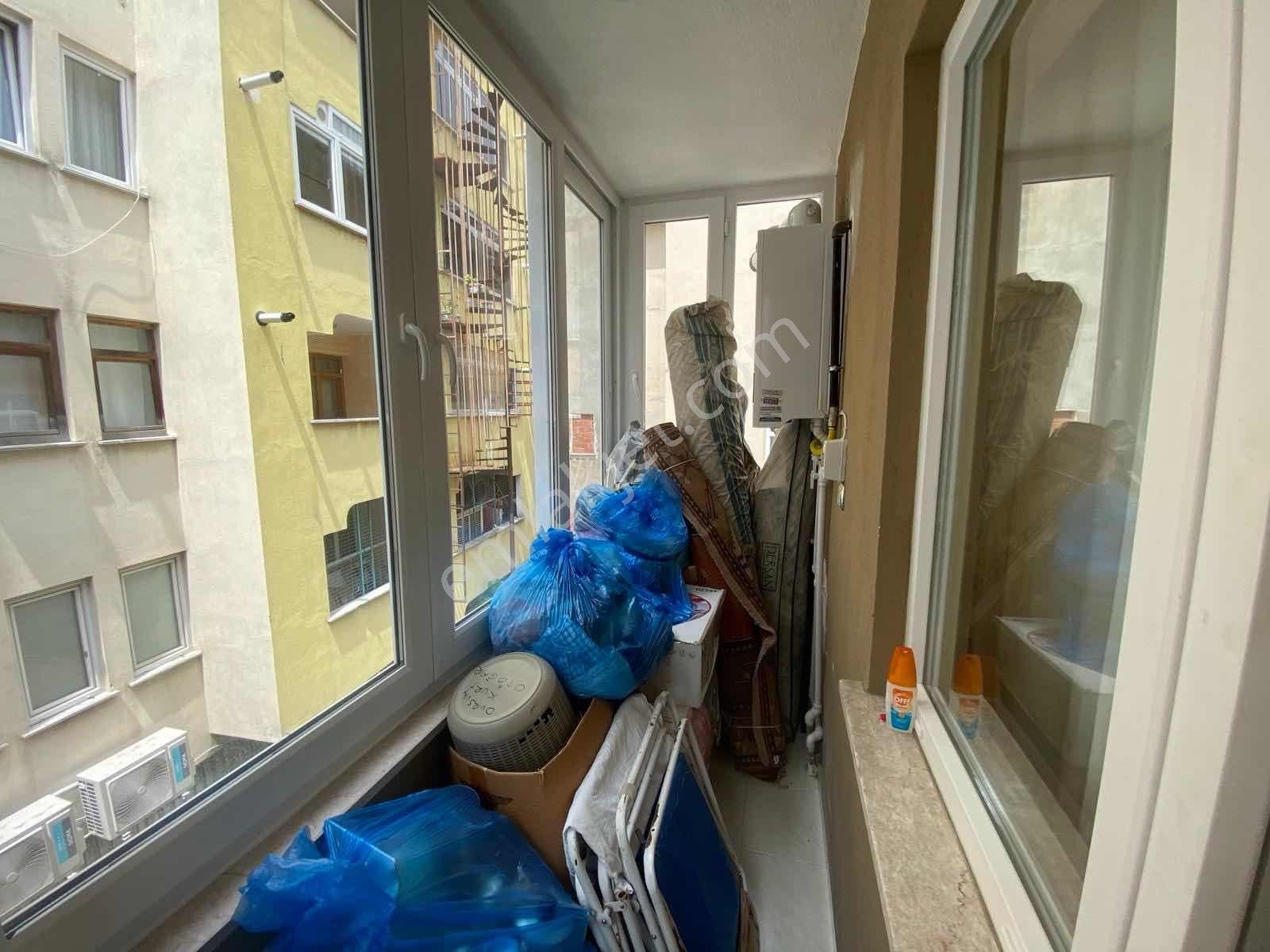 Türkan Emlaktan Çarşı Merkezinde 2+1 Doğal Gazlı Satılık Daire — fotoğraf 5